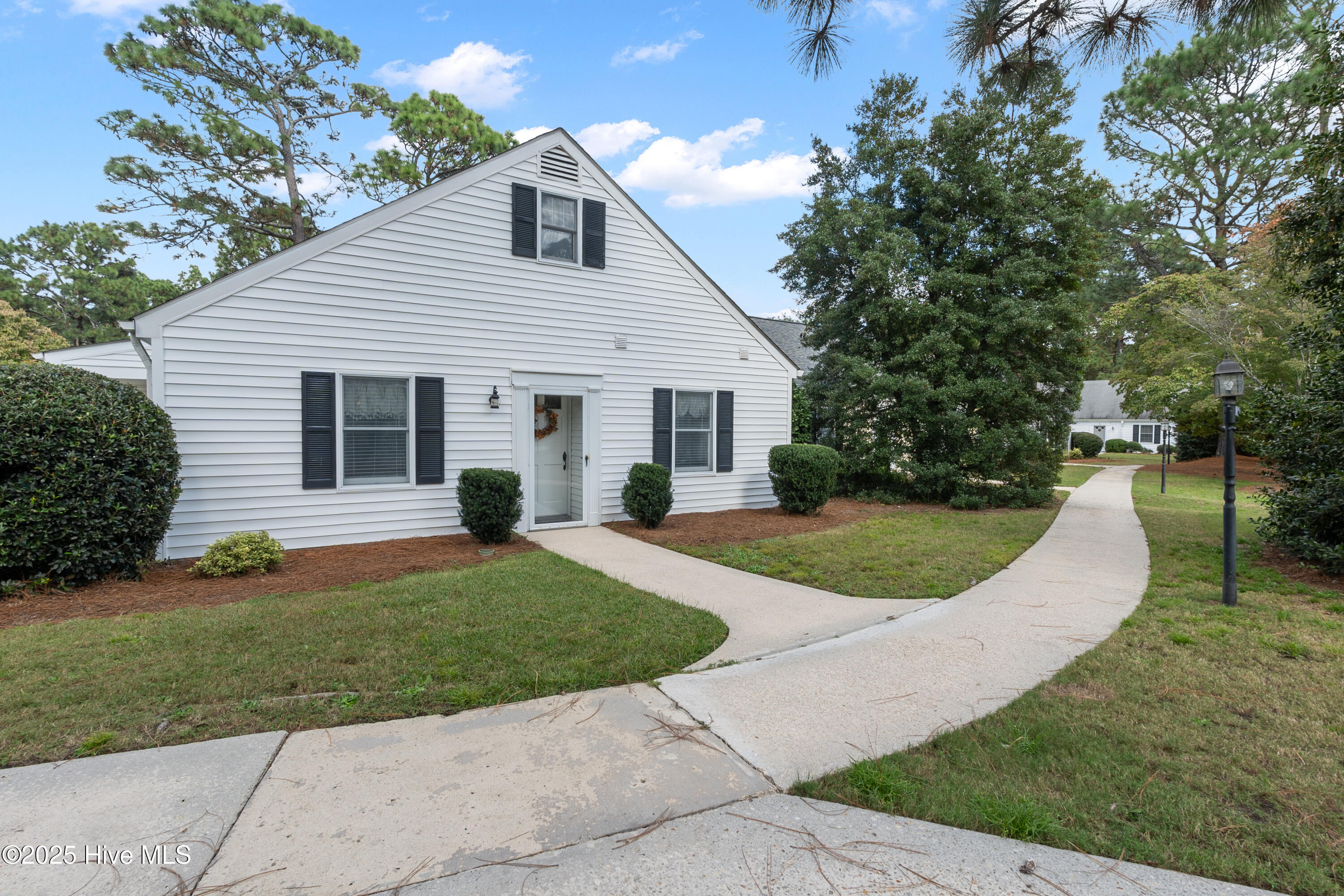 13 Village Green Circle