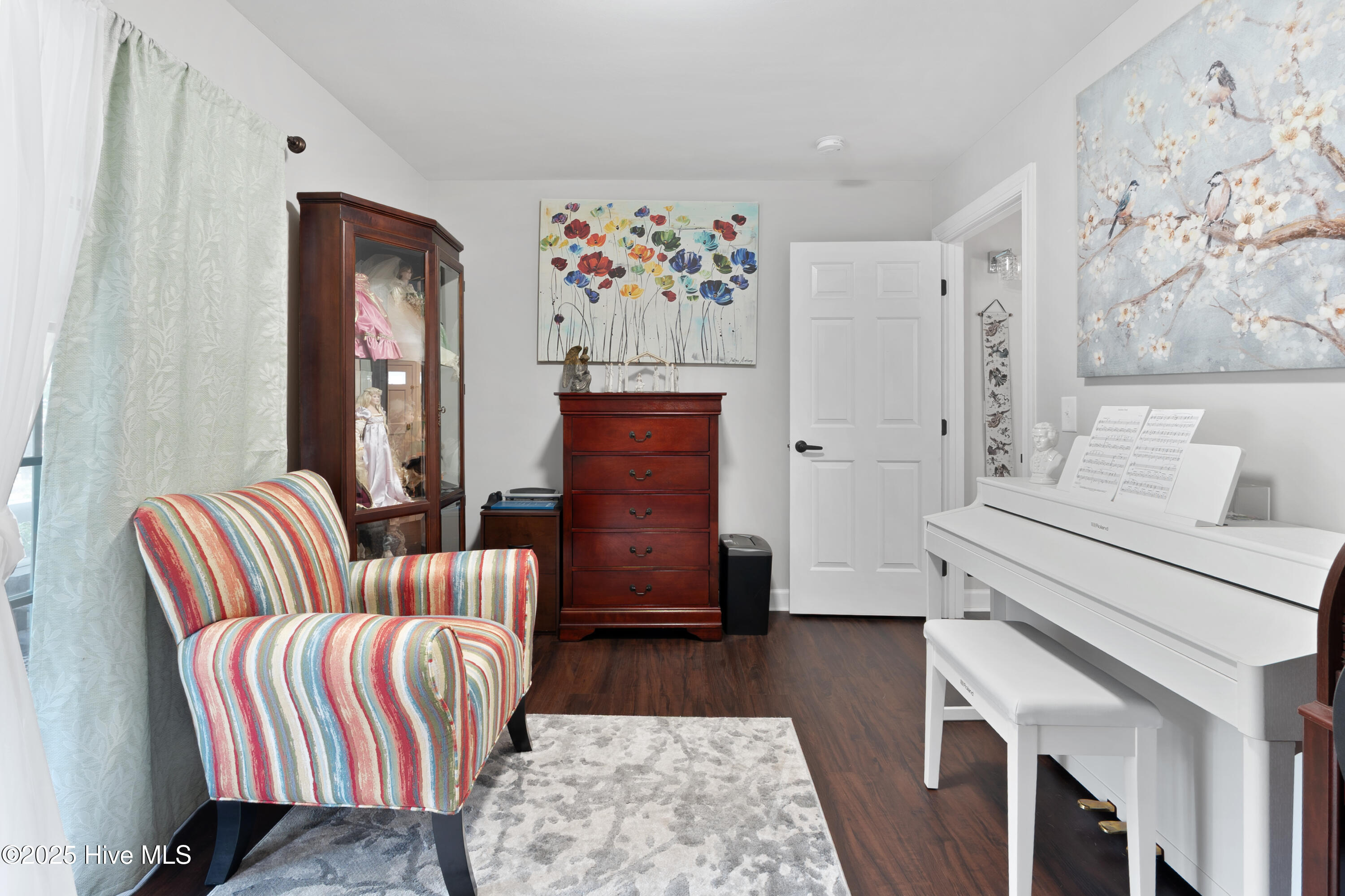 13 Village Green Circle