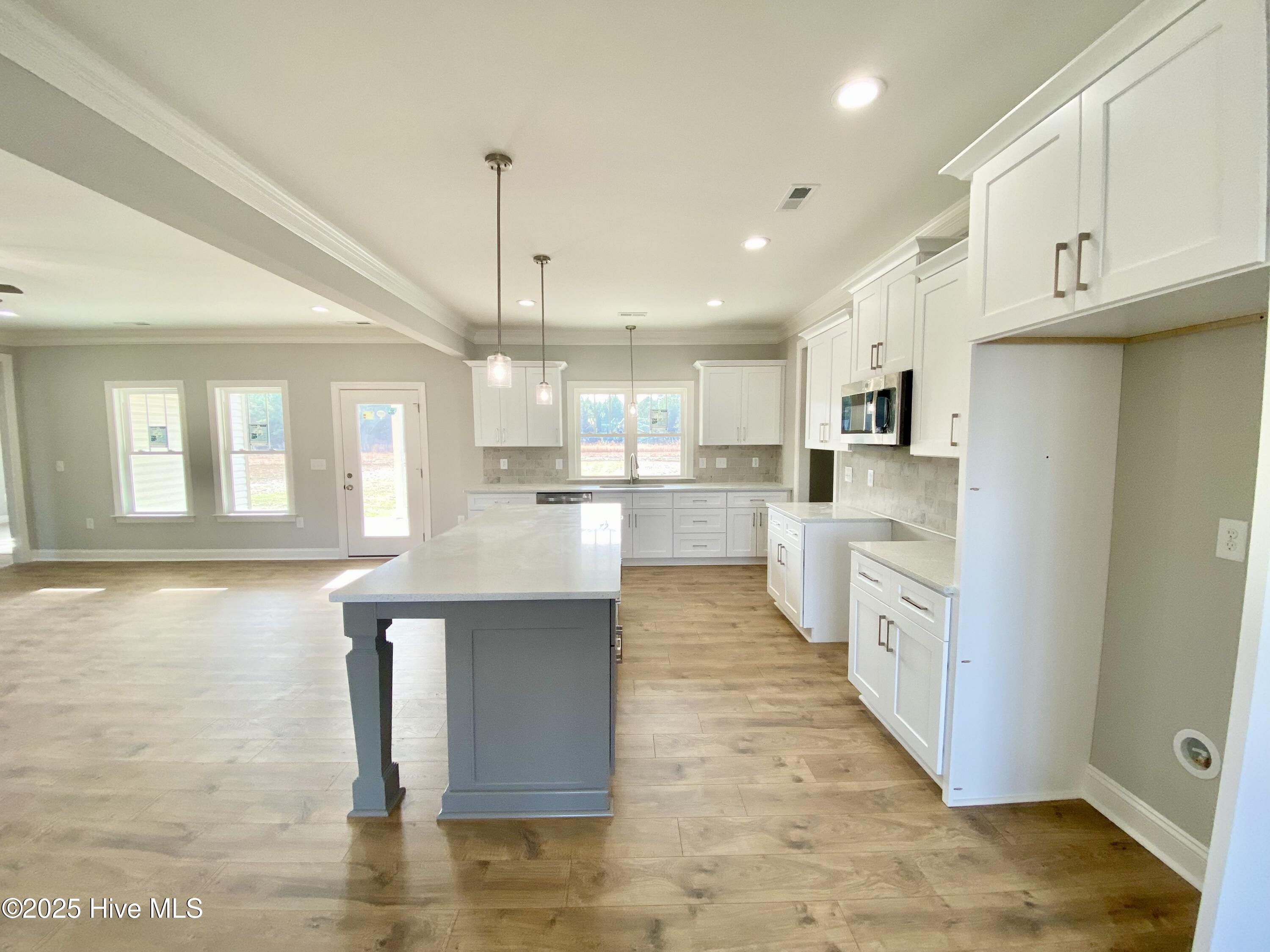 206 Rae Drive