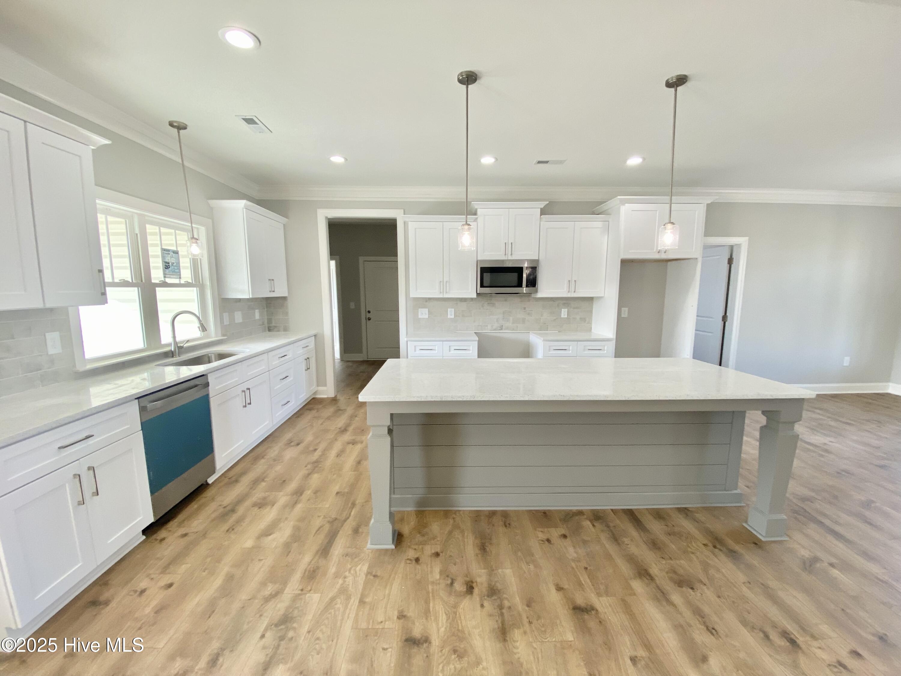 206 Rae Drive