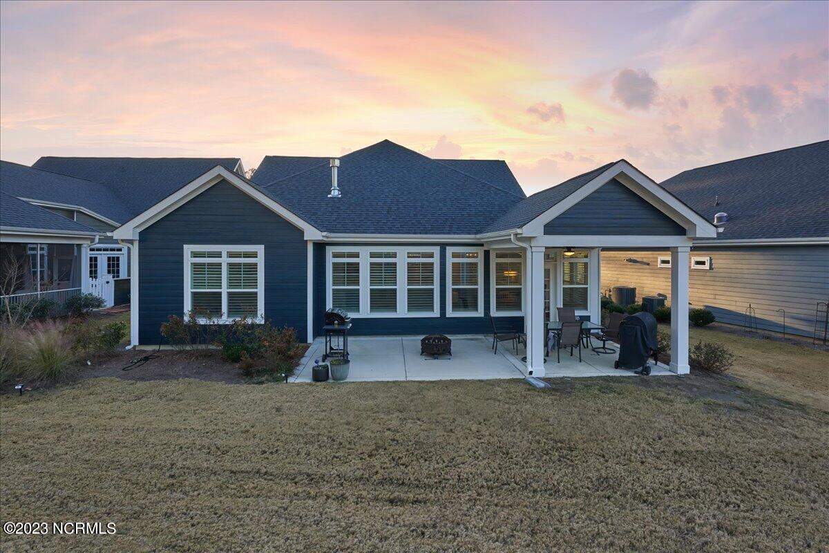 204 Holly Springs Court