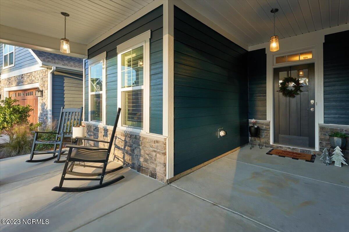 204 Holly Springs Court