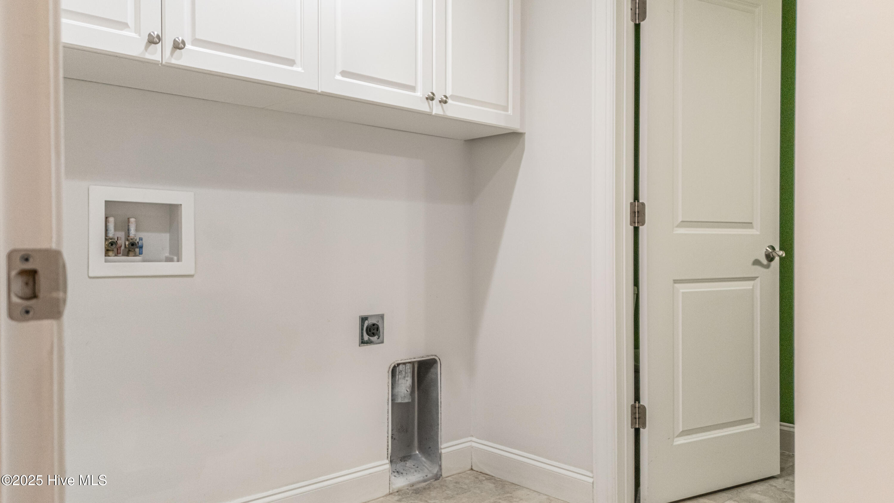 401 Longwood Place