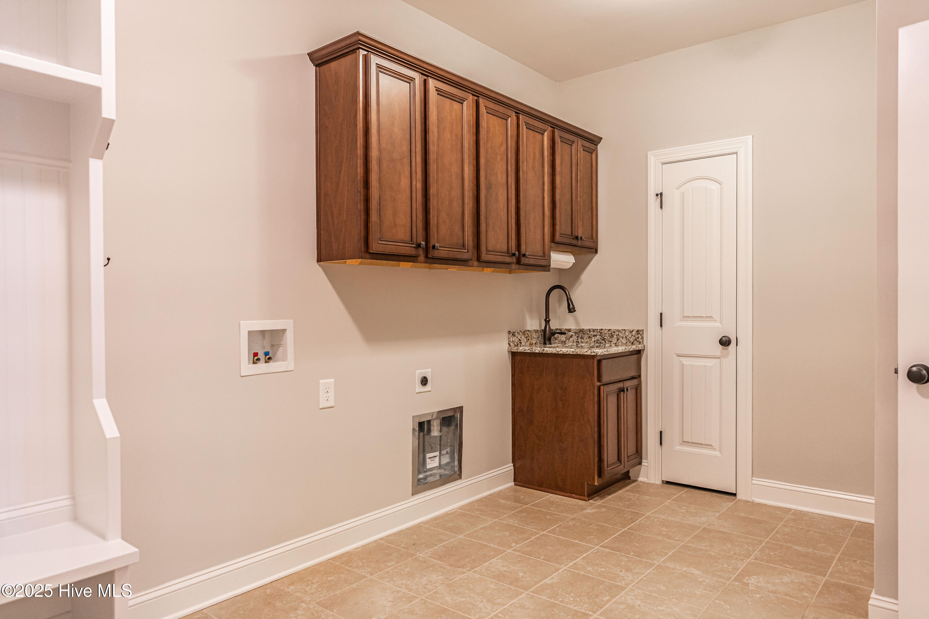100 Wiregrass Lane