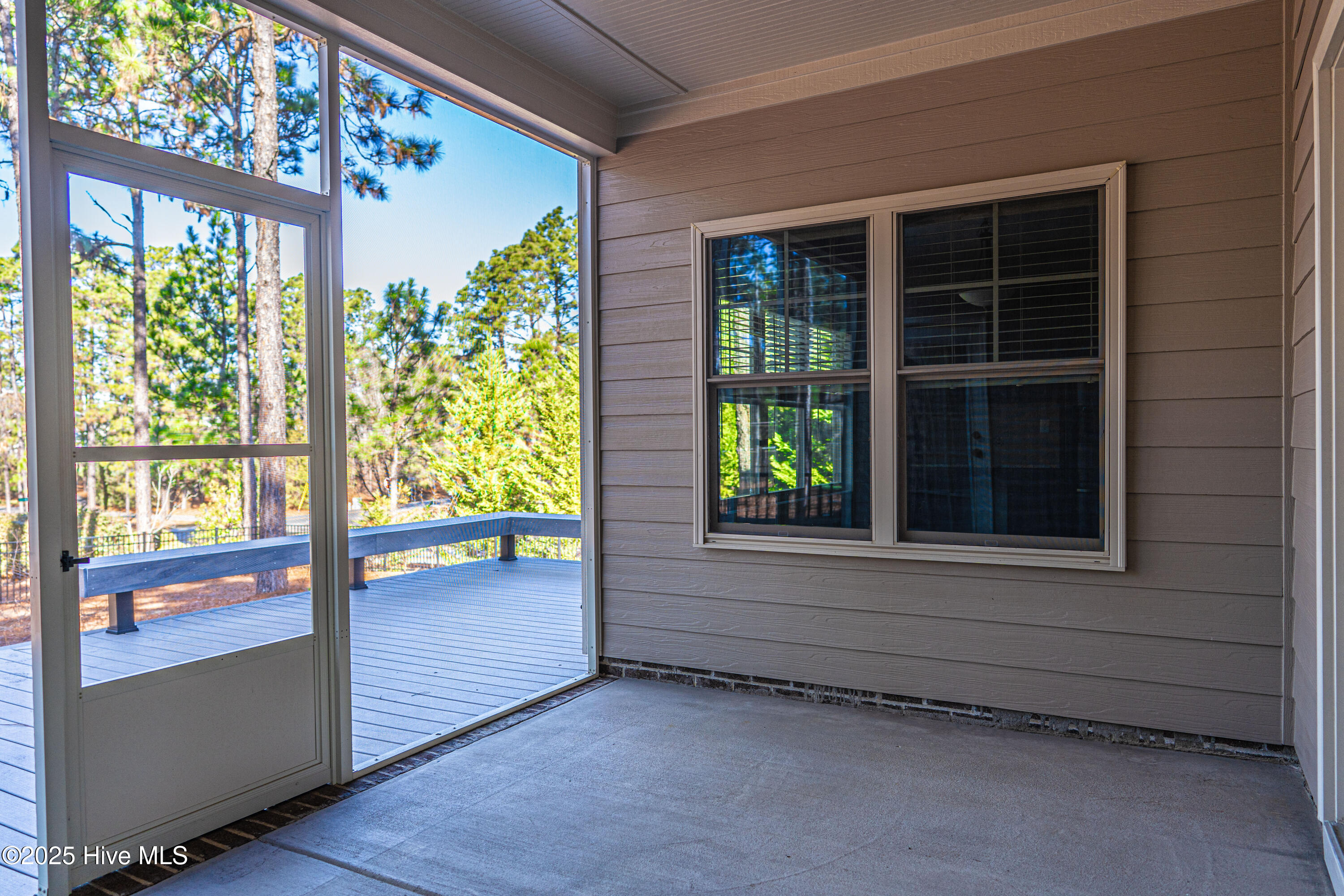 100 Wiregrass Lane