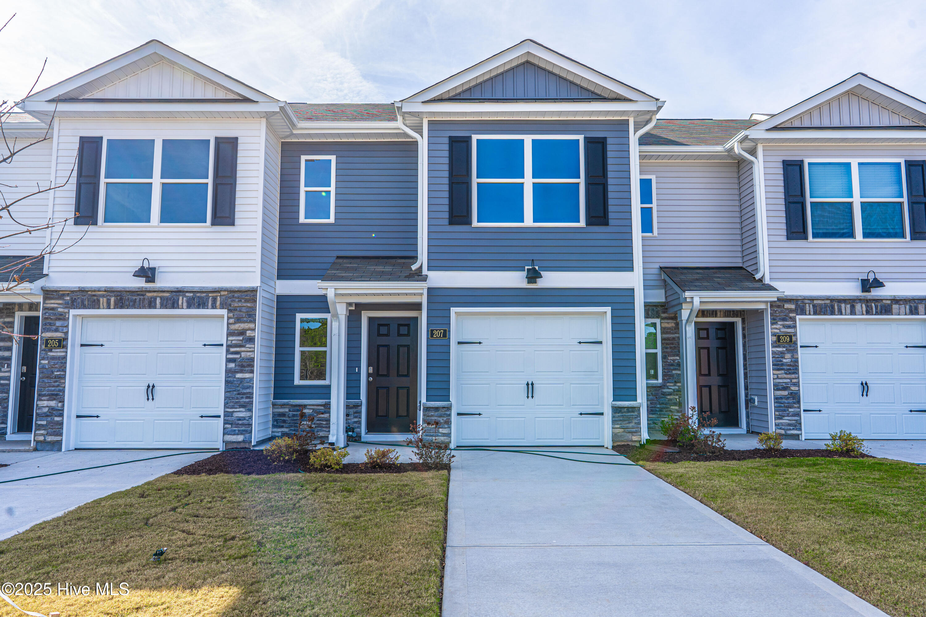 207 Maddox Drive