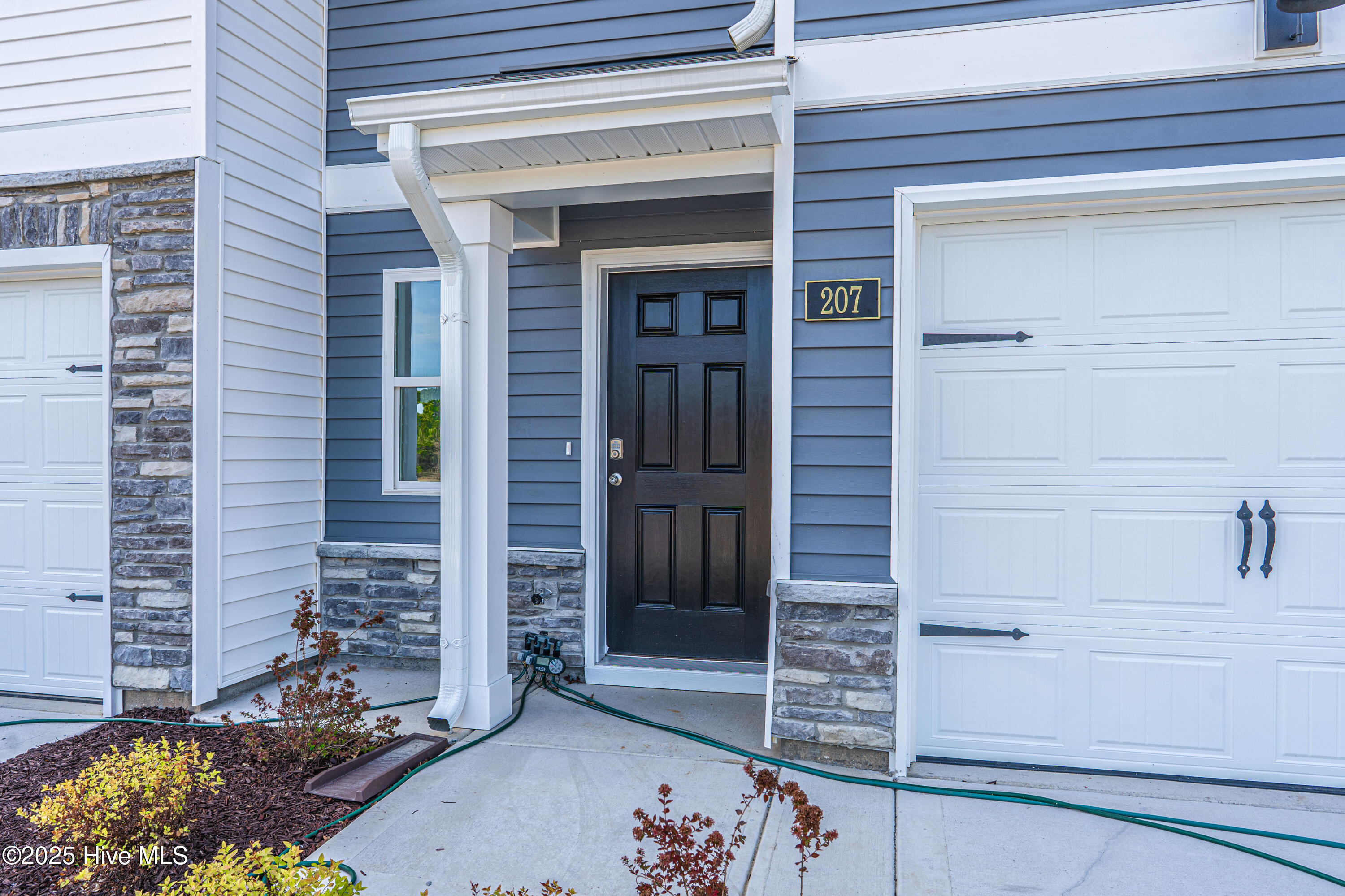 207 Maddox Drive