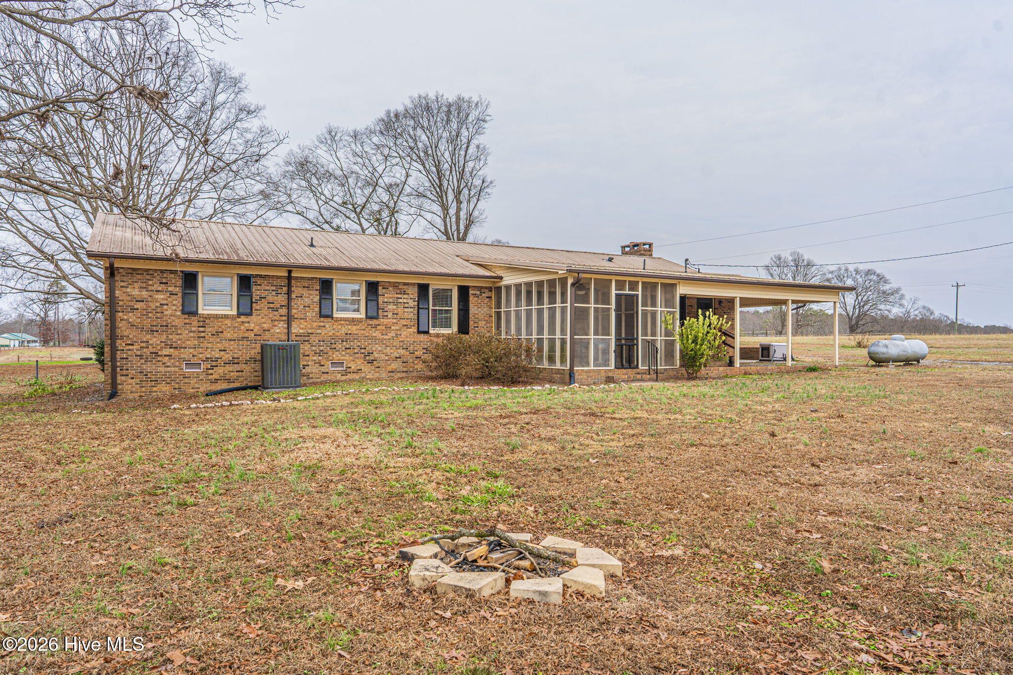 1828 State Highway 705