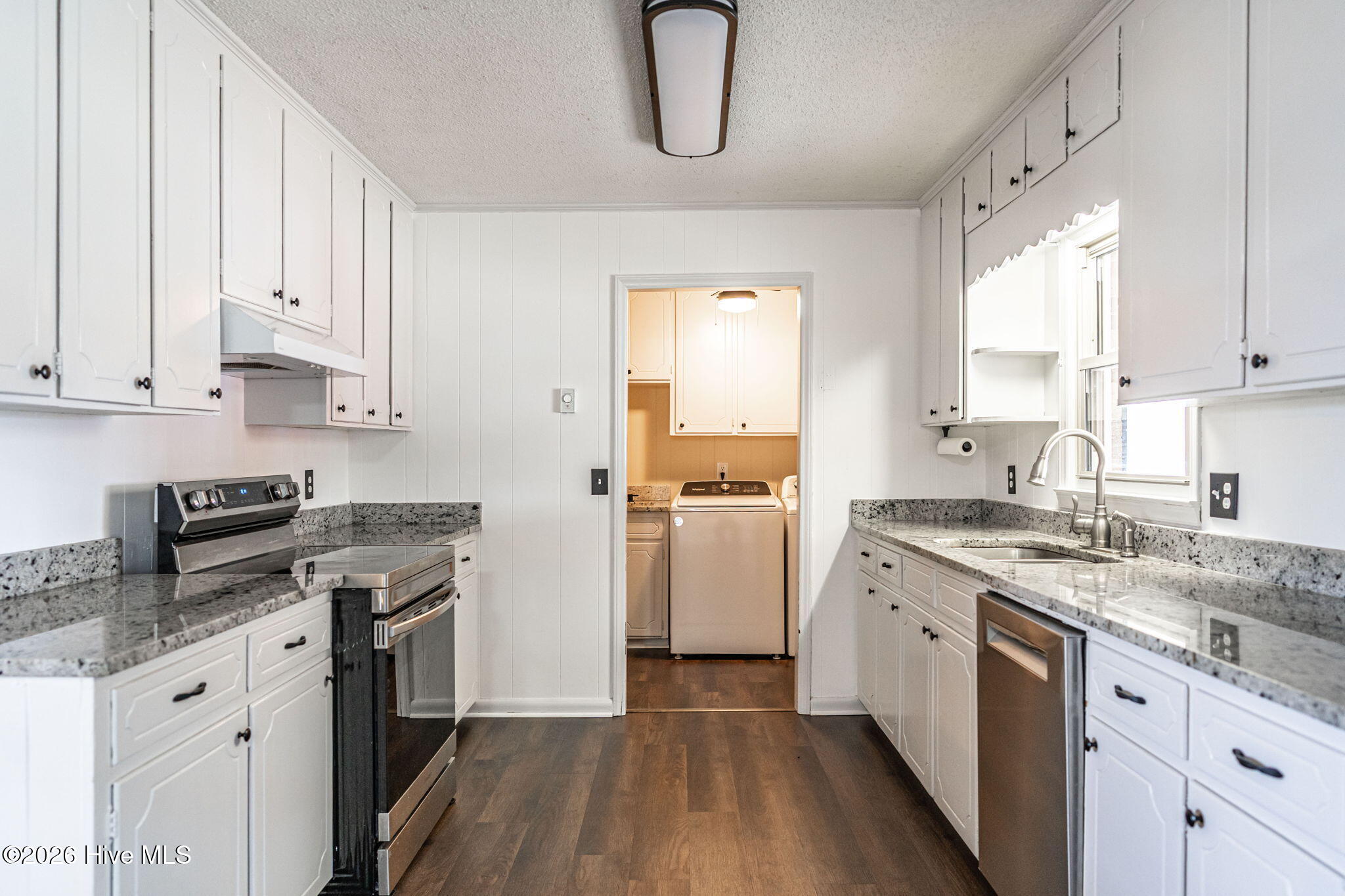 1828 State Highway 705