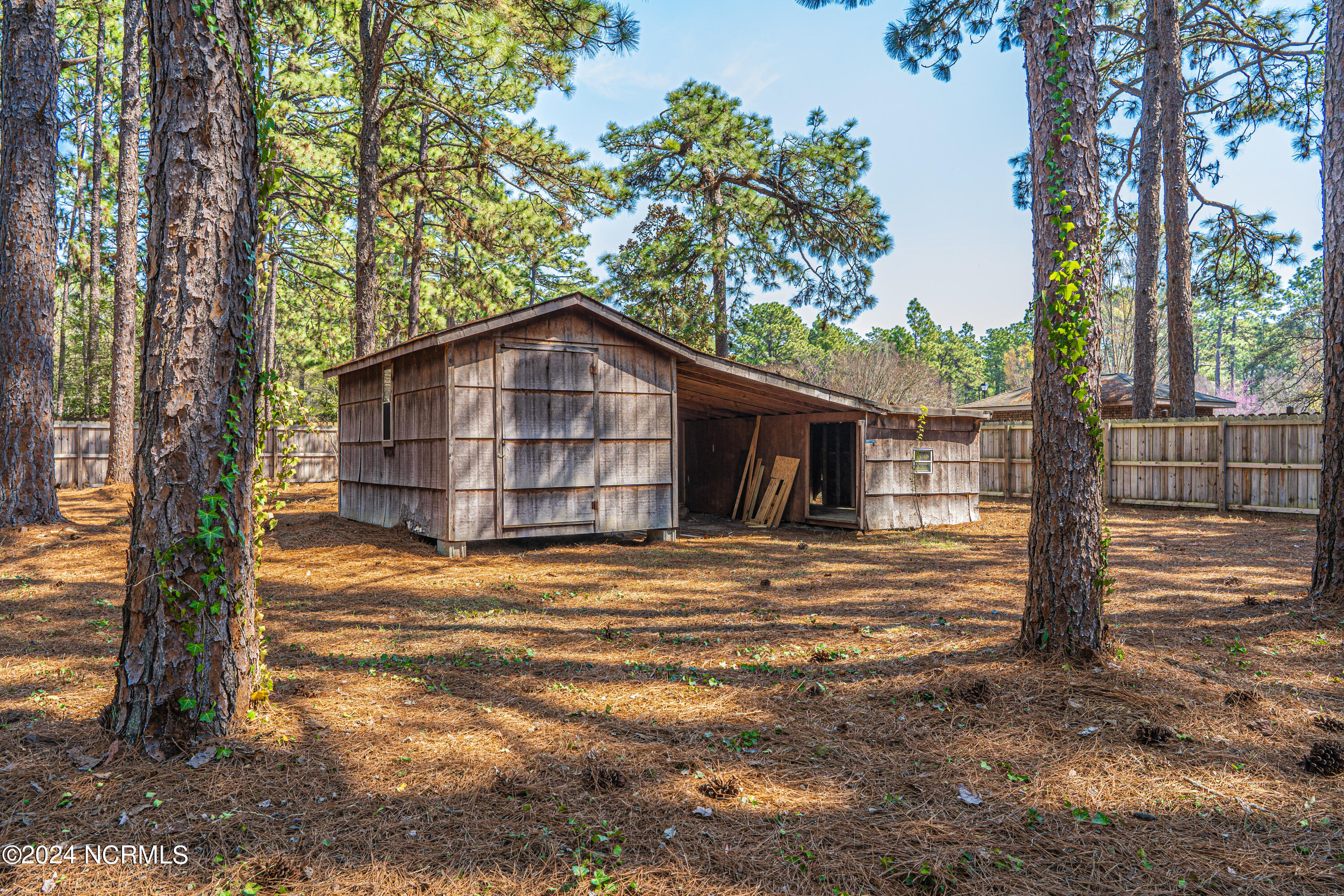 1573 W Pennsylvania Avenue Ext