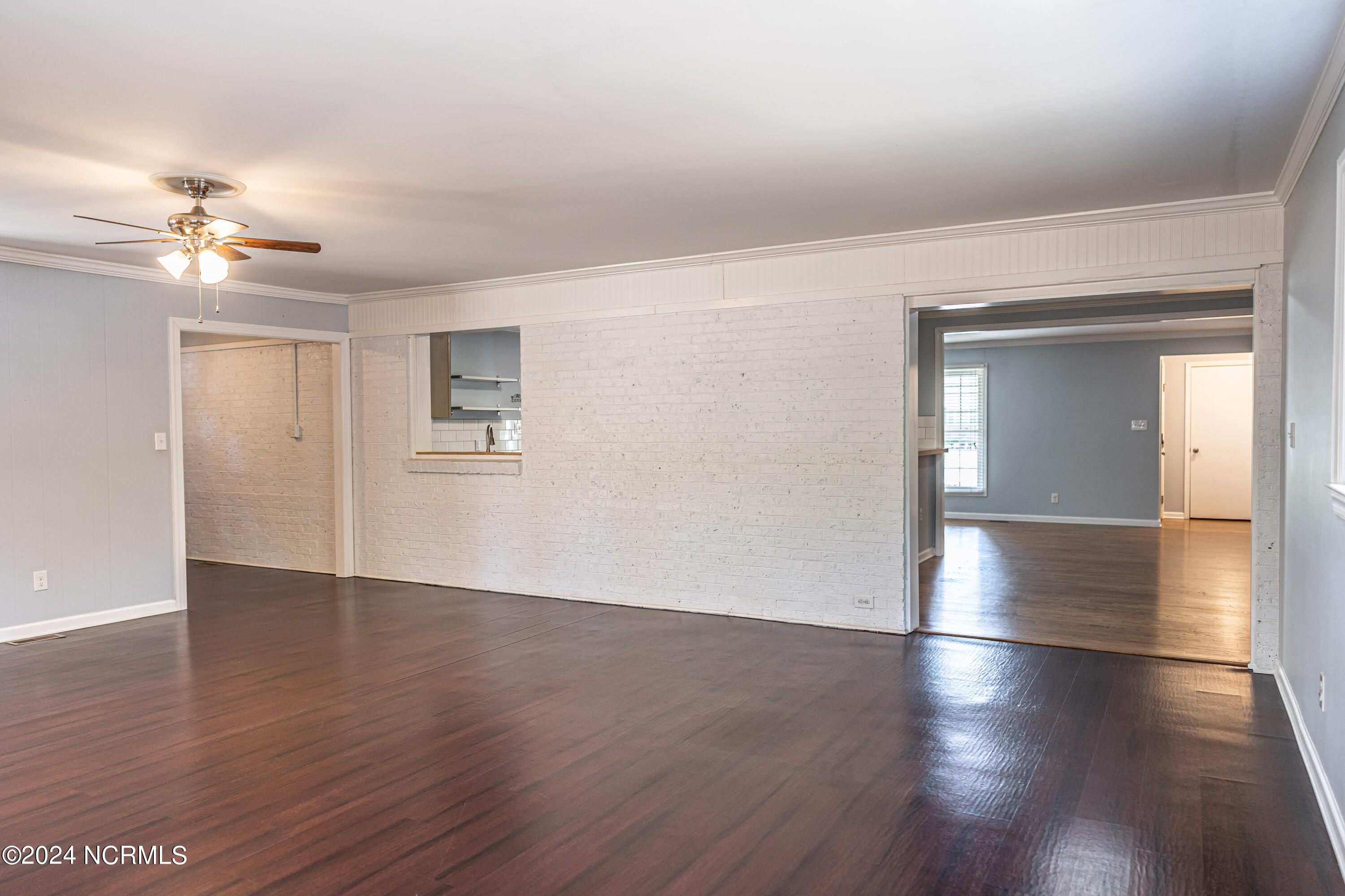 1573 W Pennsylvania Avenue Ext