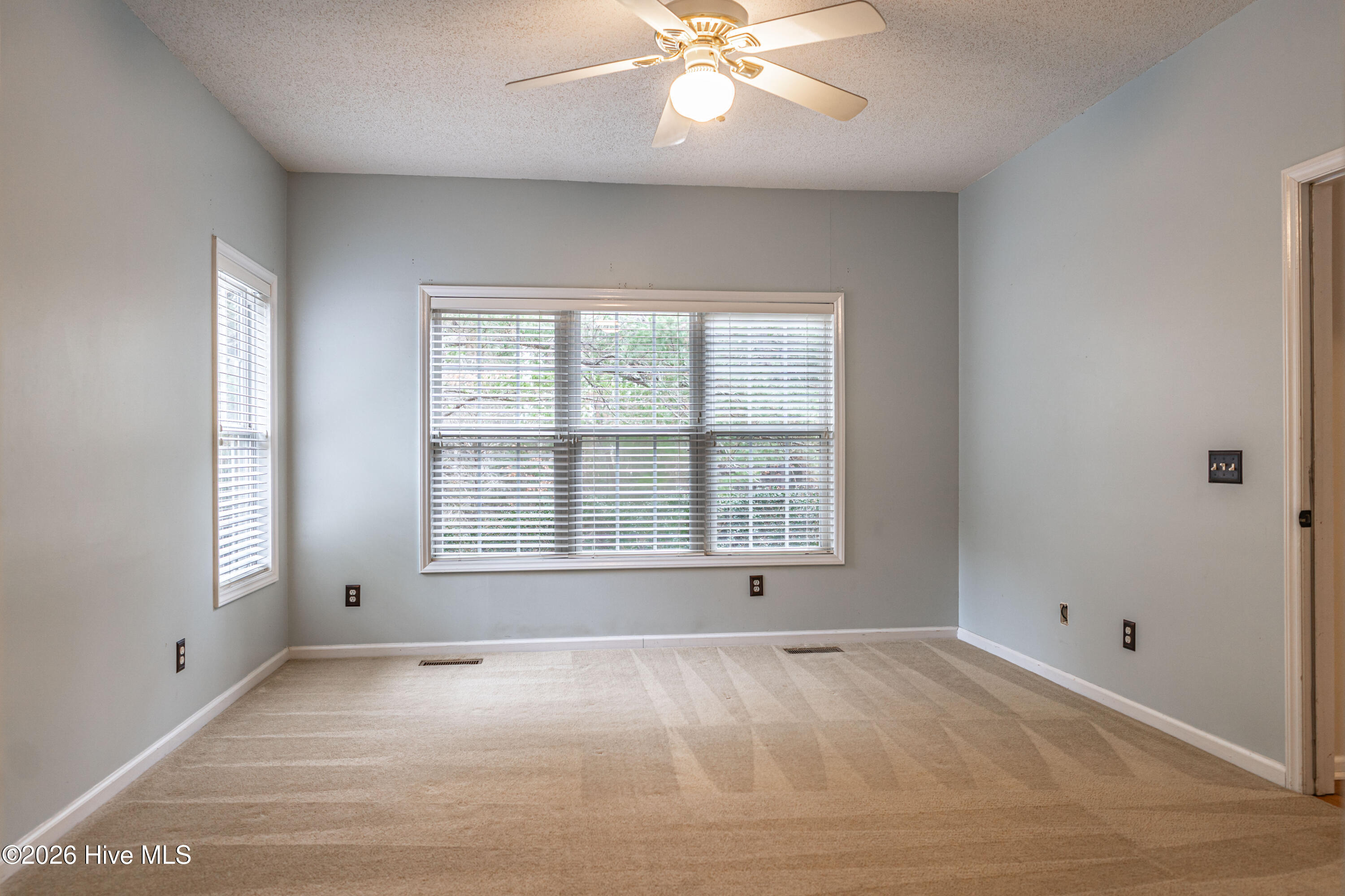 1110 Devonshire Trail