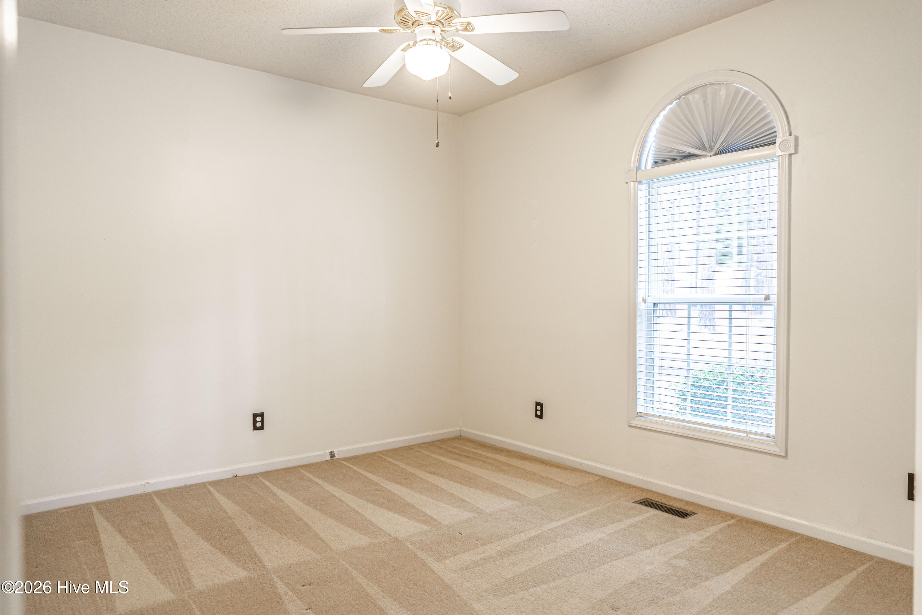 1110 Devonshire Trail