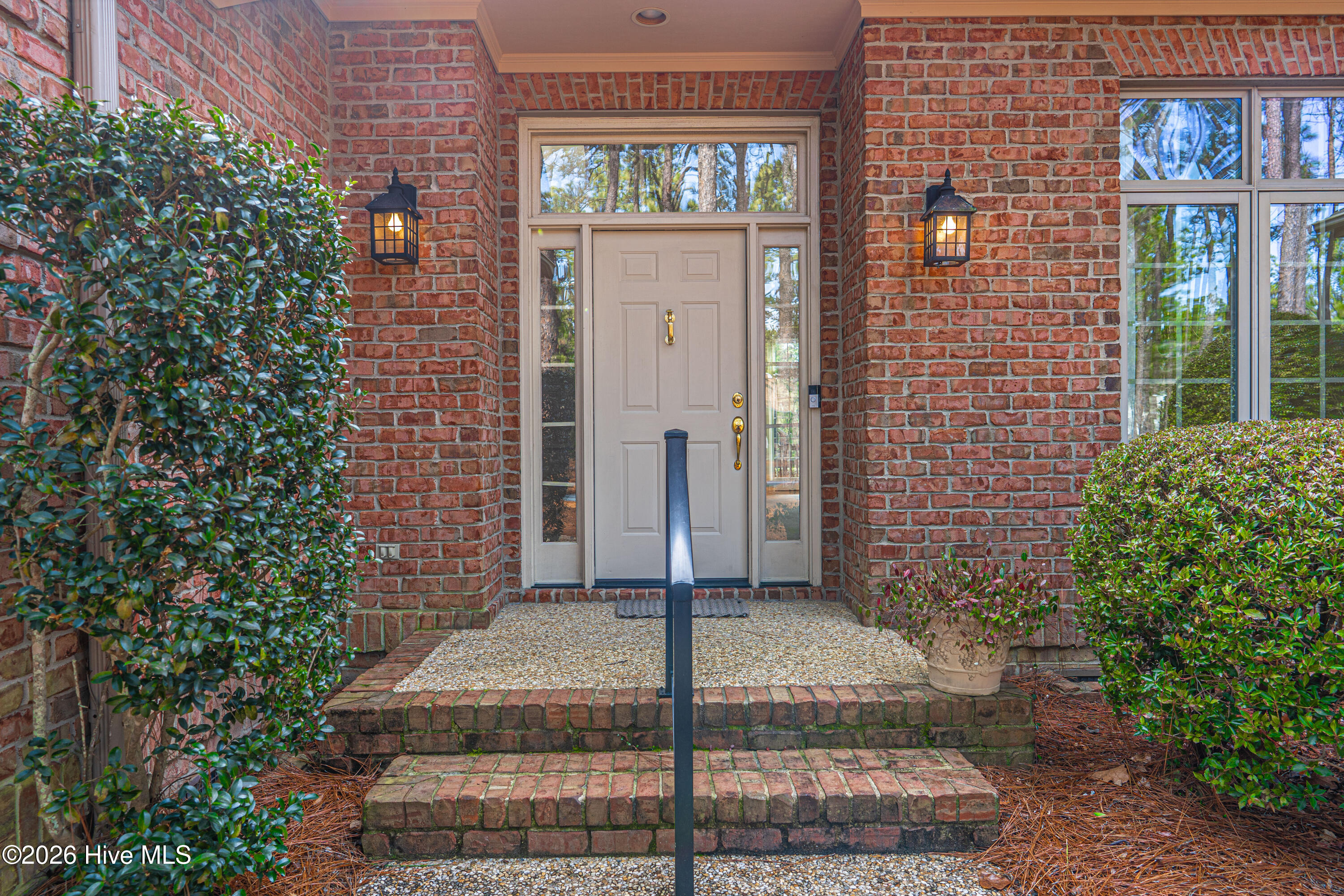 24 Strathaven Drive