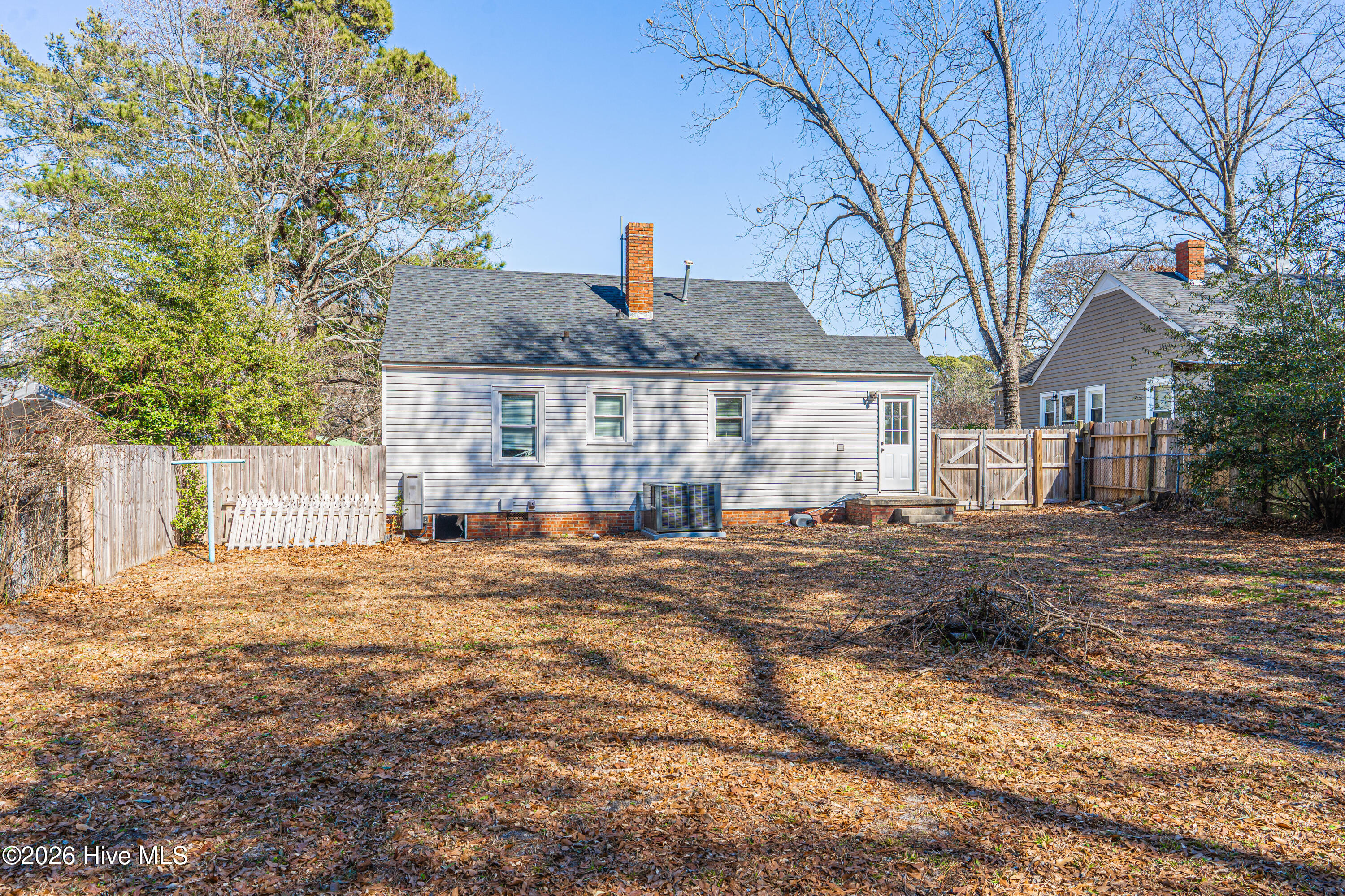 1011 Anarine Road