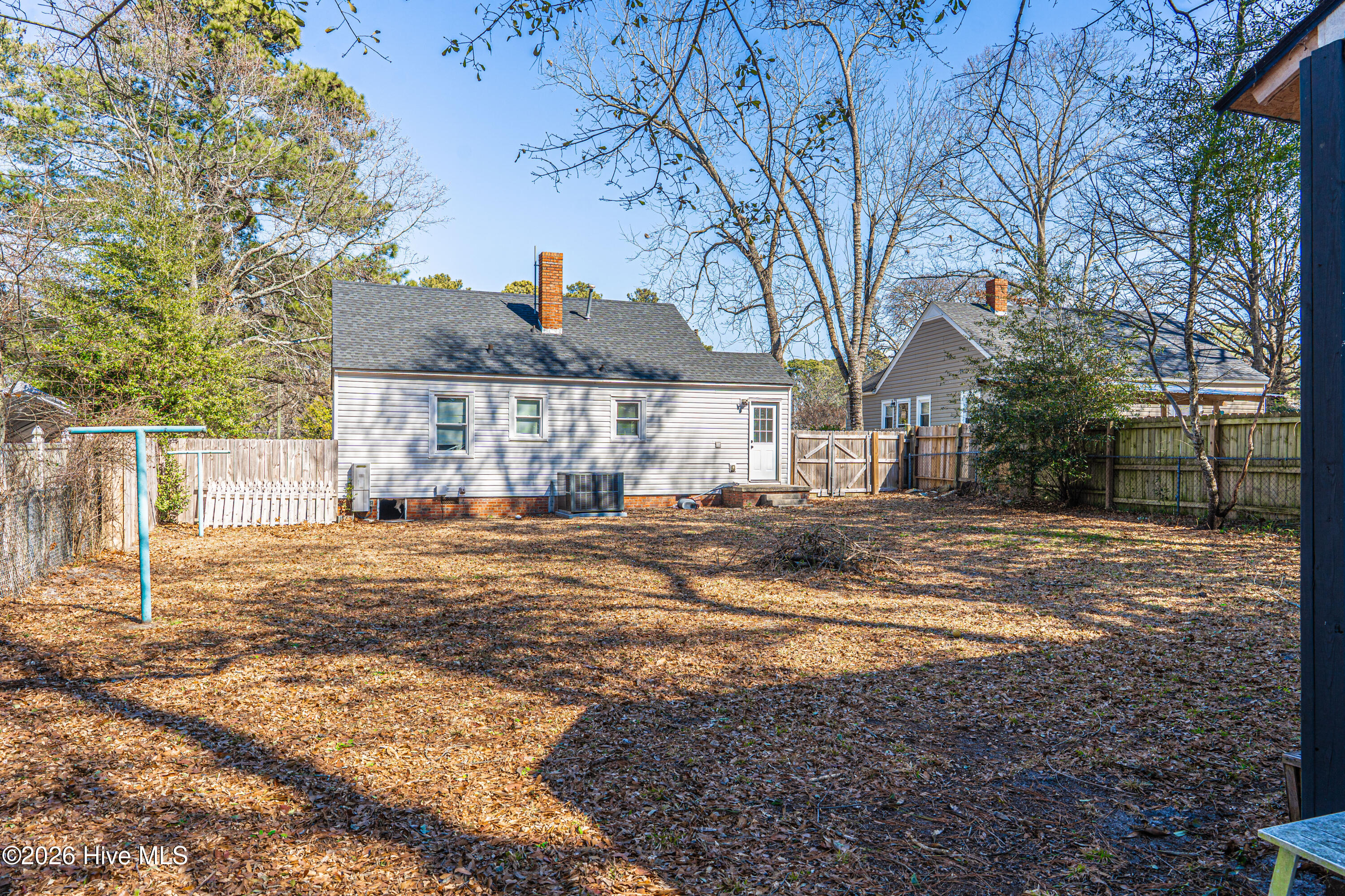 1011 Anarine Road