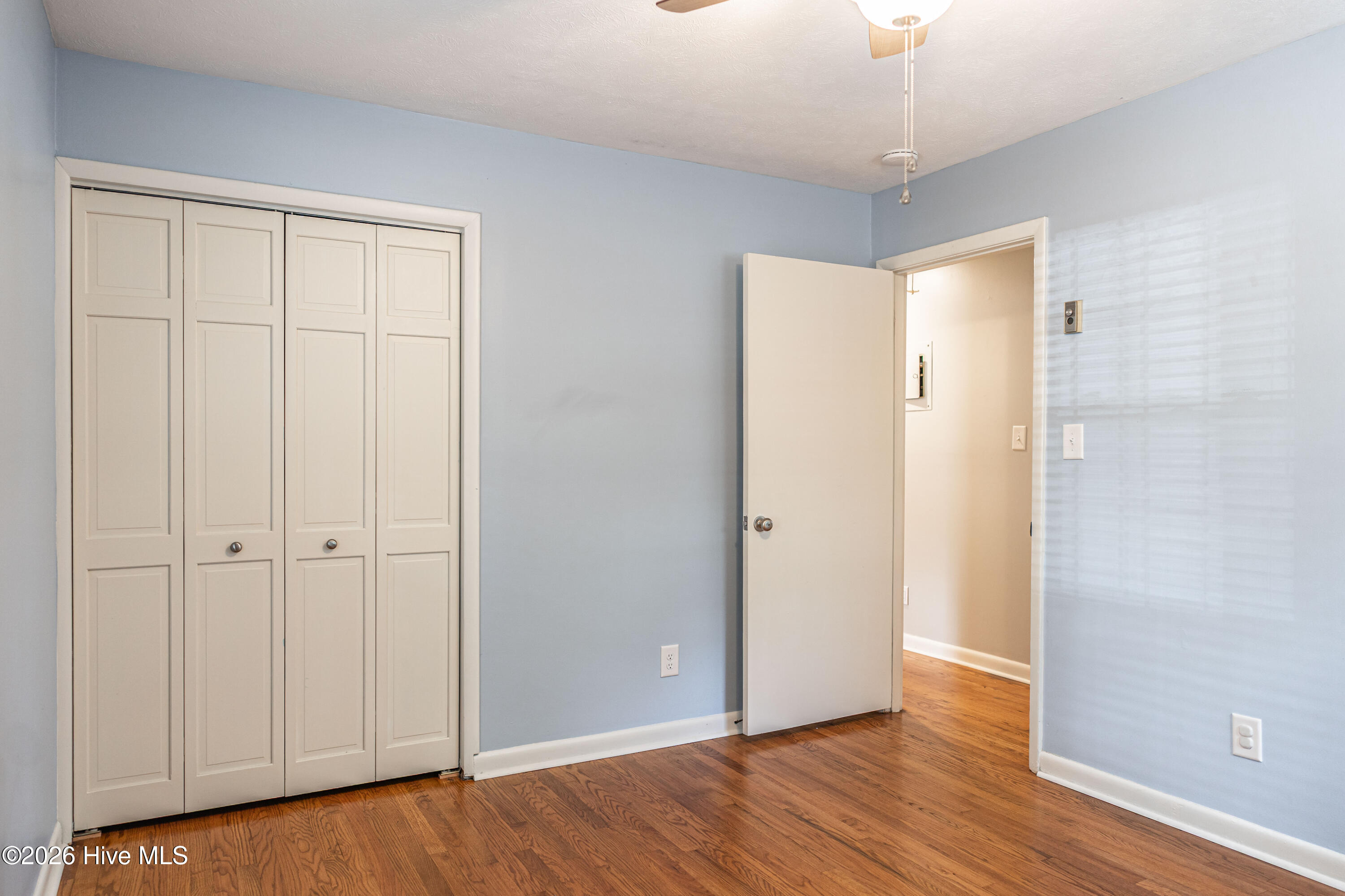 160 W Delaware Avenue