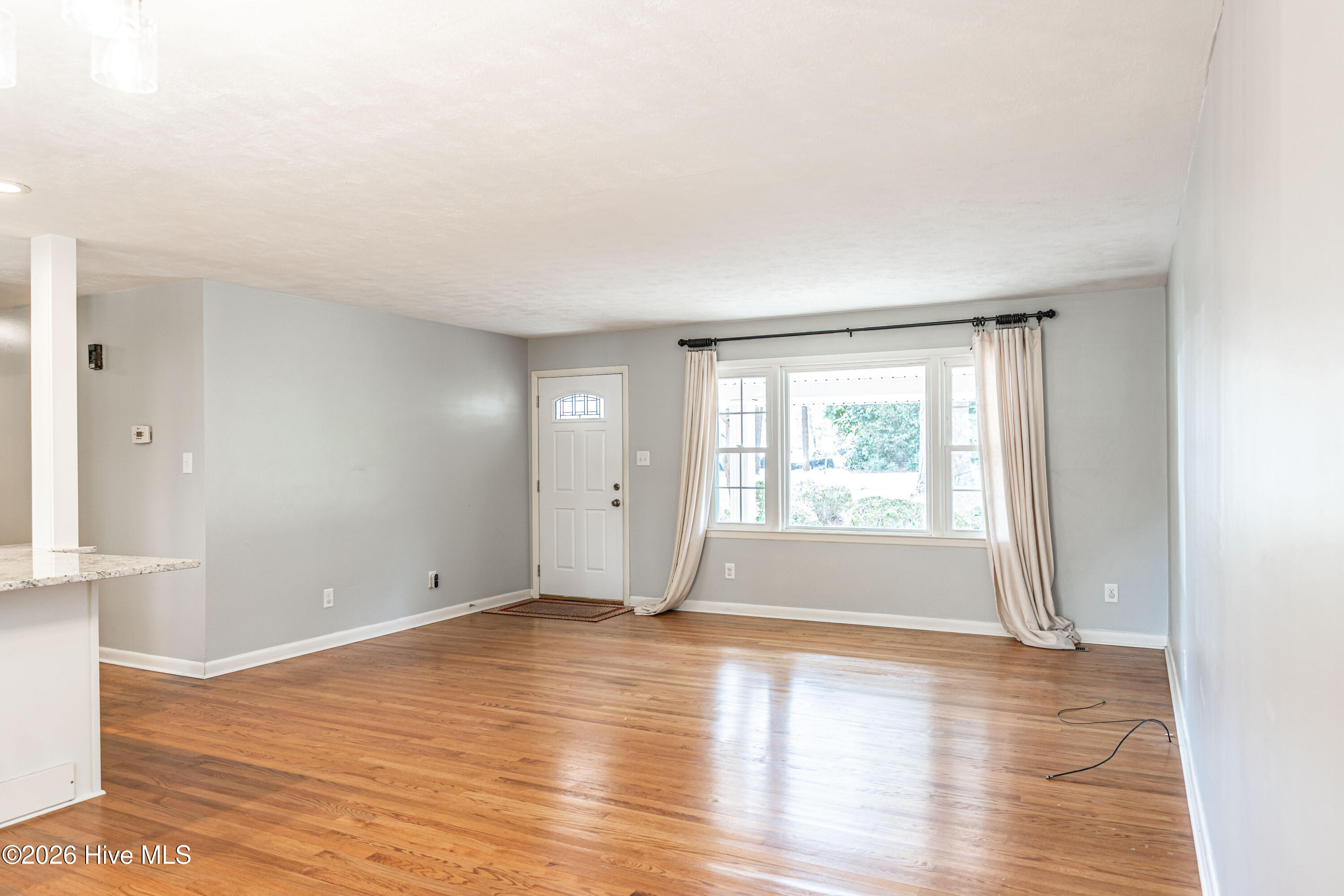 160 W Delaware Avenue