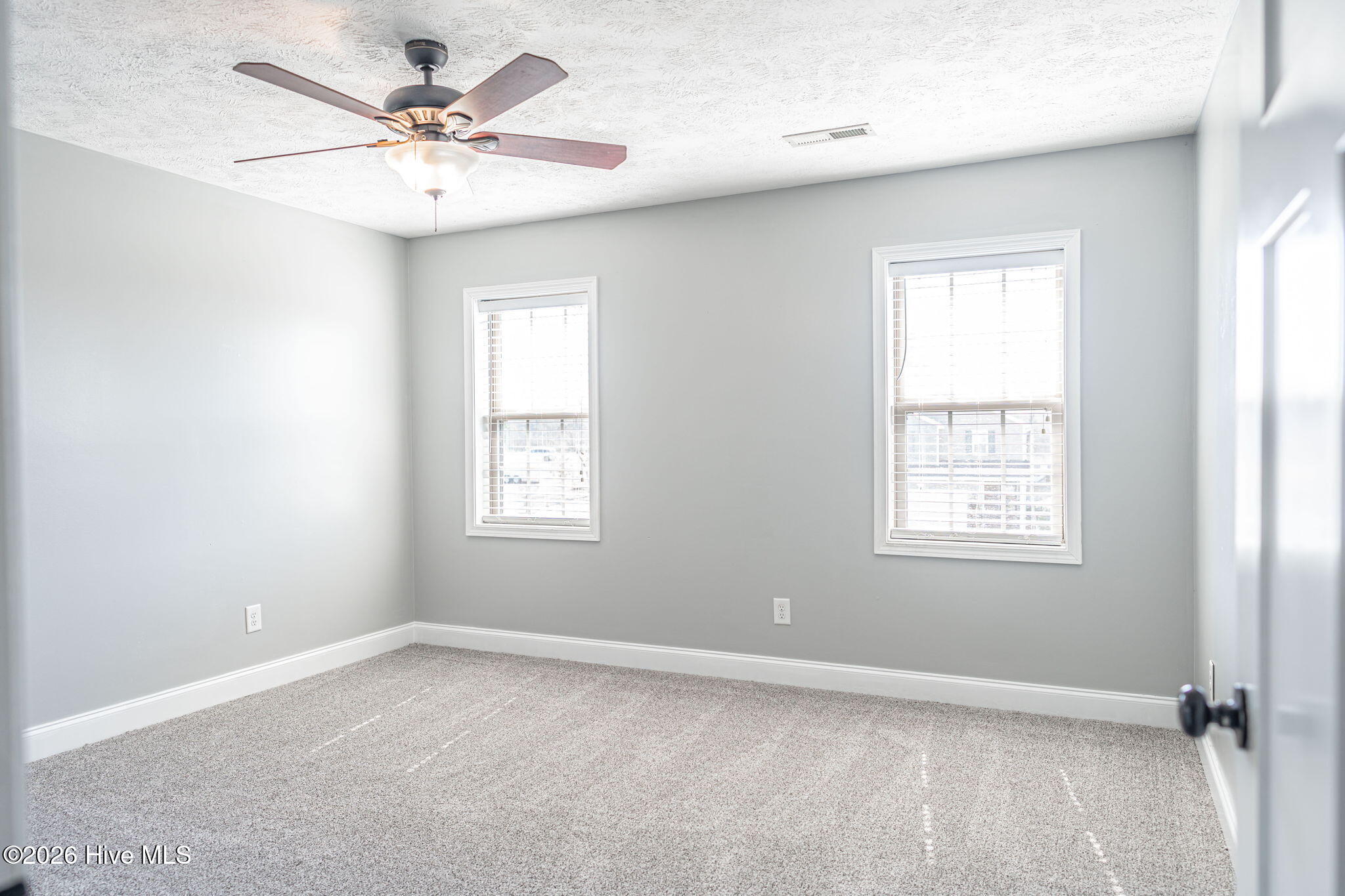 101 Lightwater Court