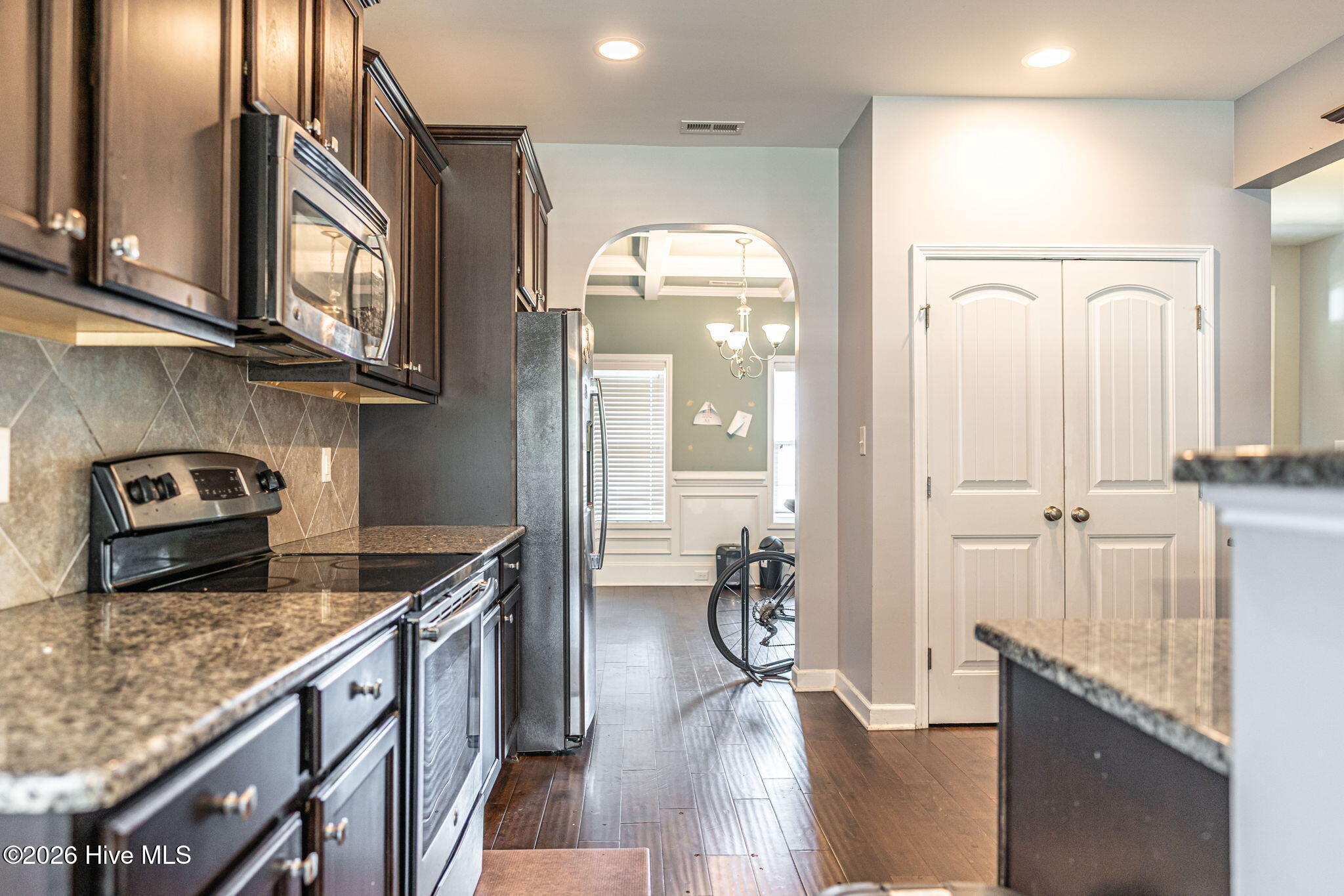 2620 Highpoint Court