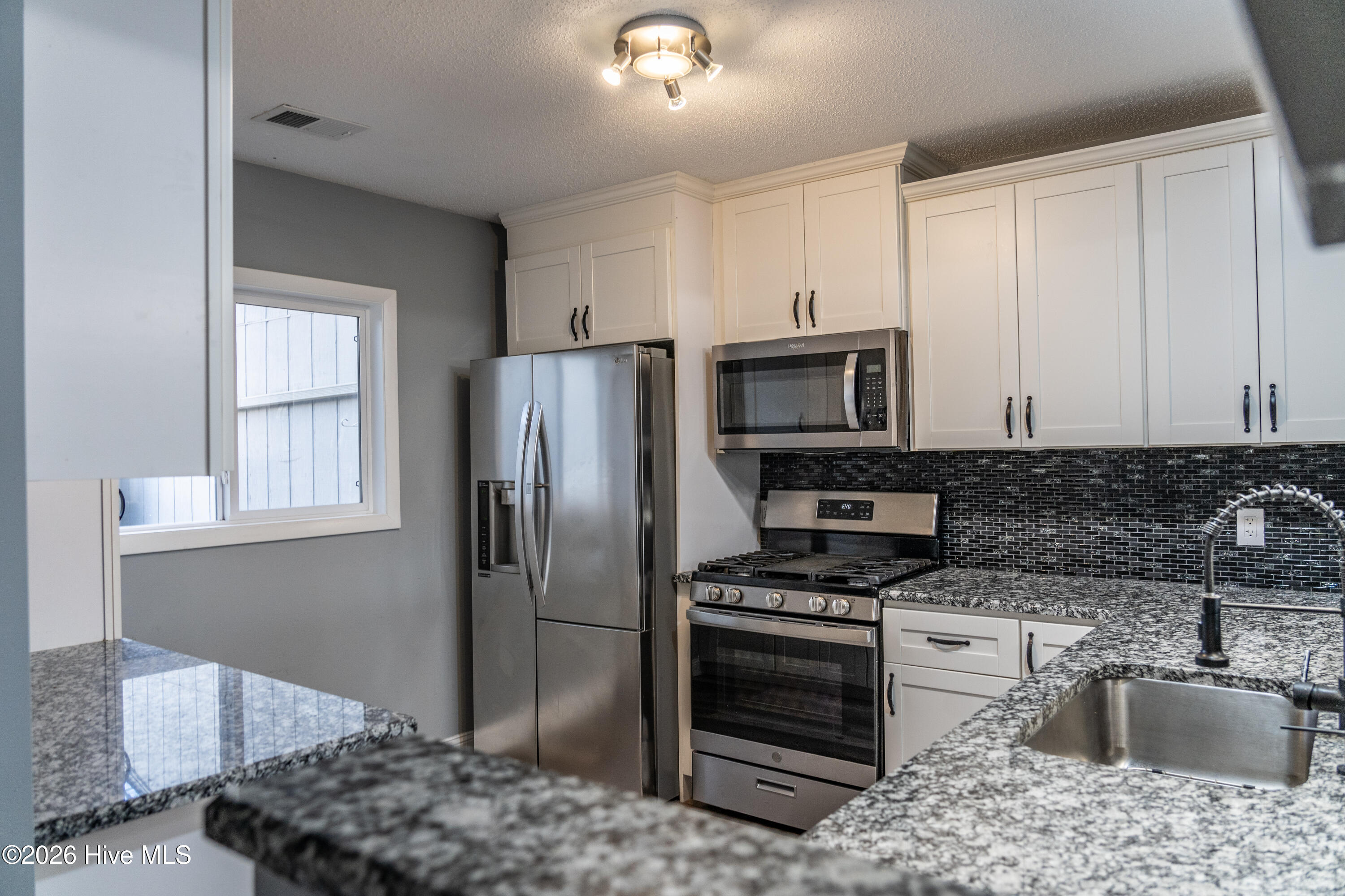 109 Mallard Cove
