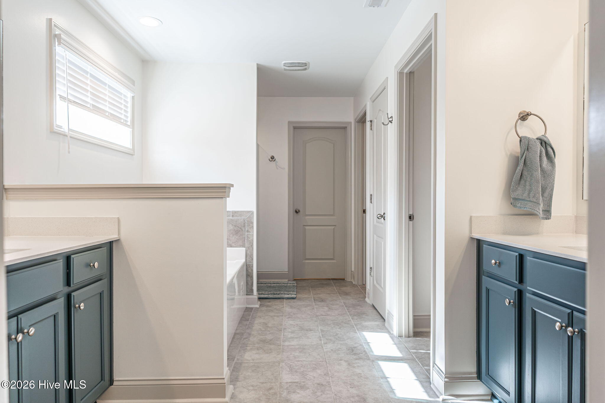 750 Avenue Of The Carolinas