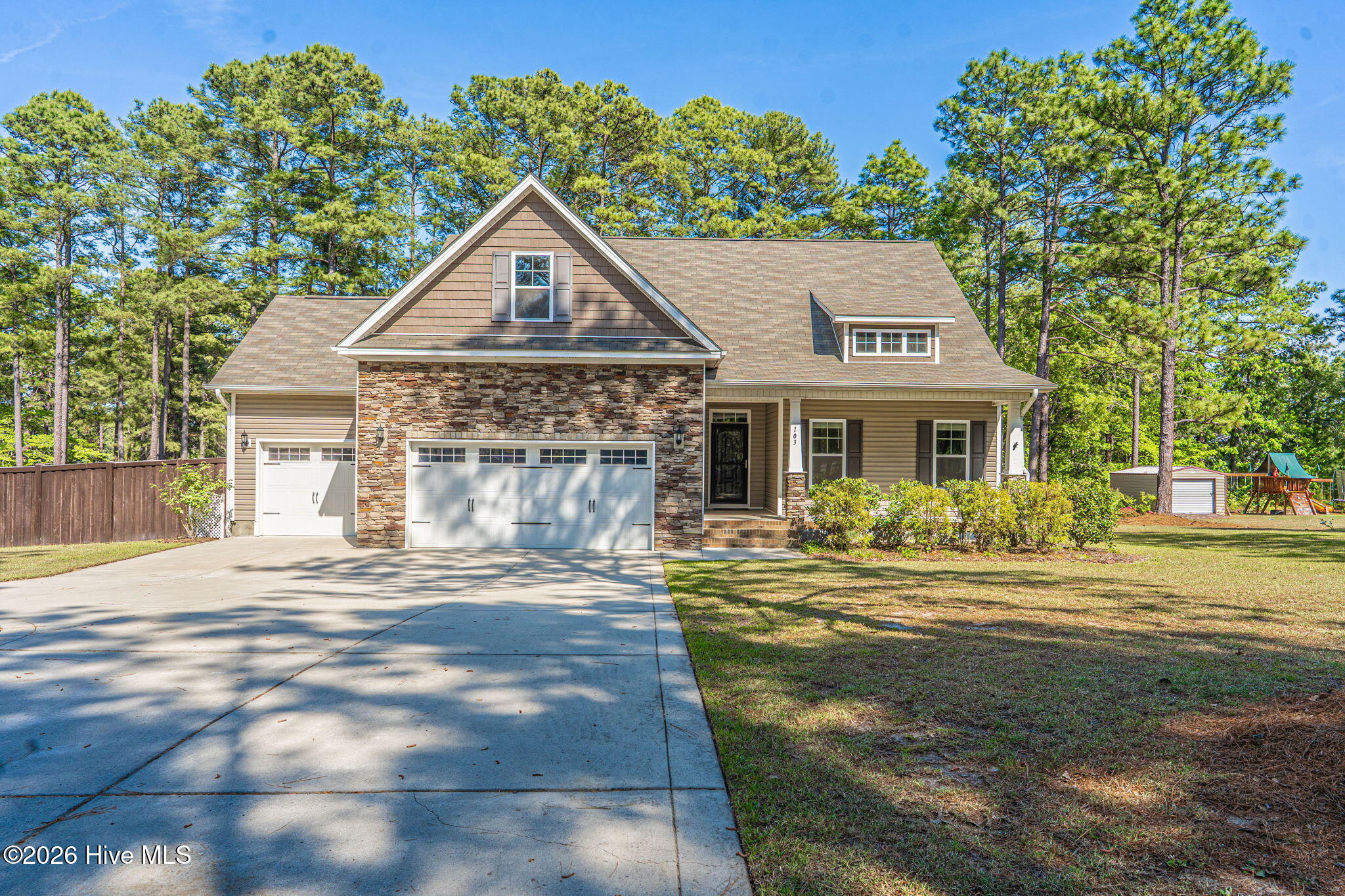103 Laurel Oak Lane