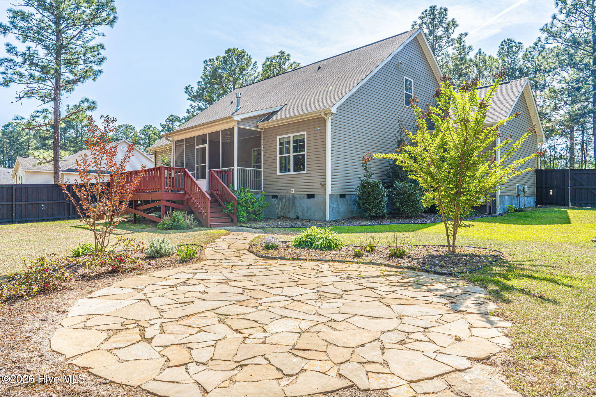 103 Laurel Oak Lane