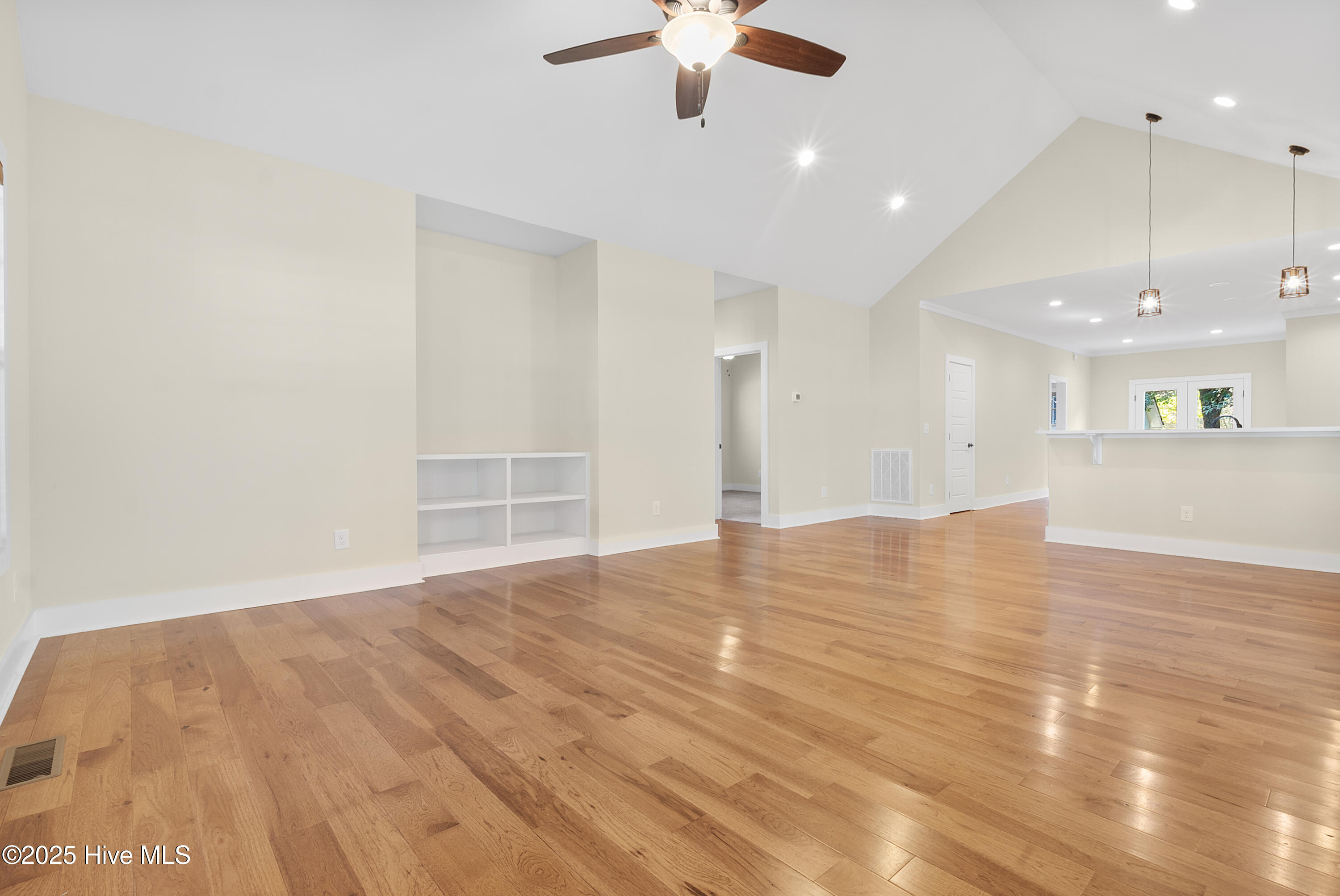 155 Piney Lane