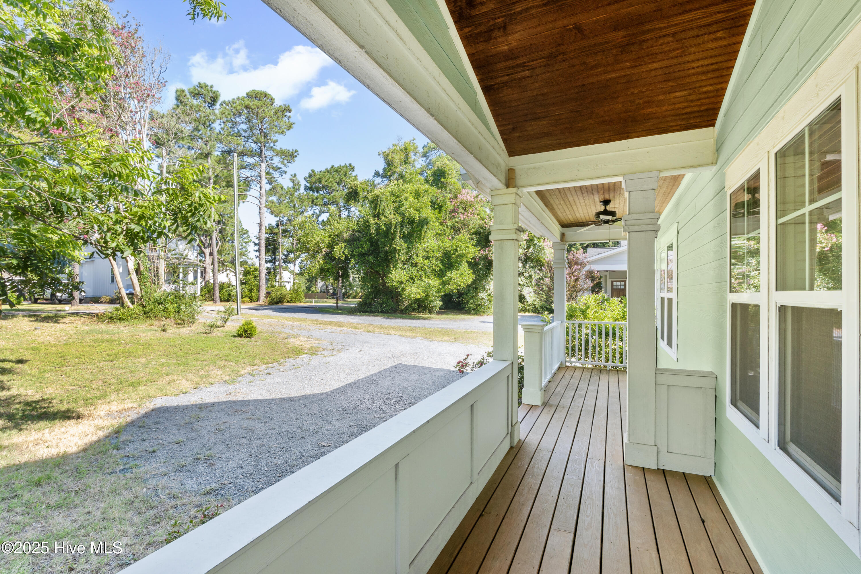 155 Piney Lane