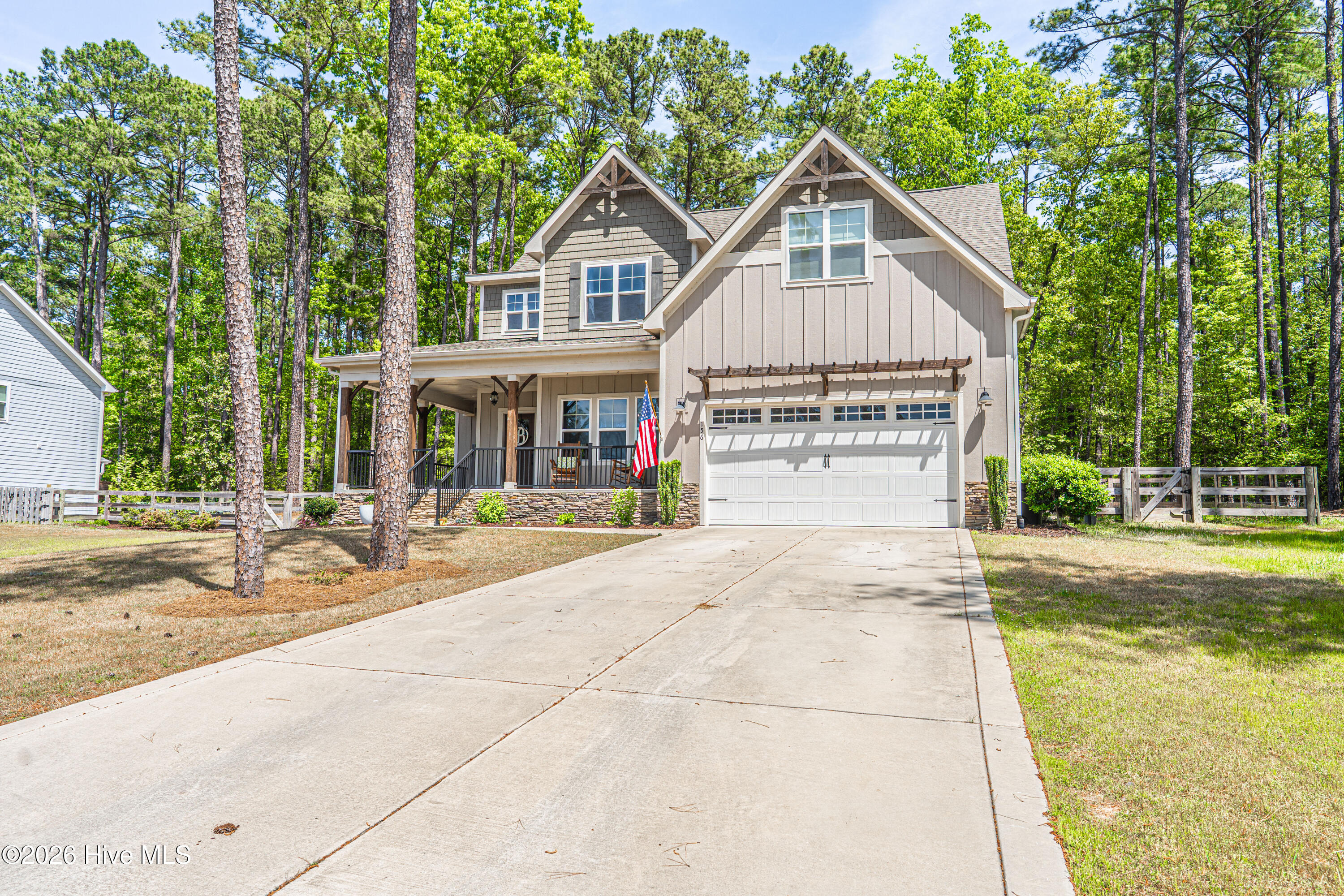 156 Lakeview Drive