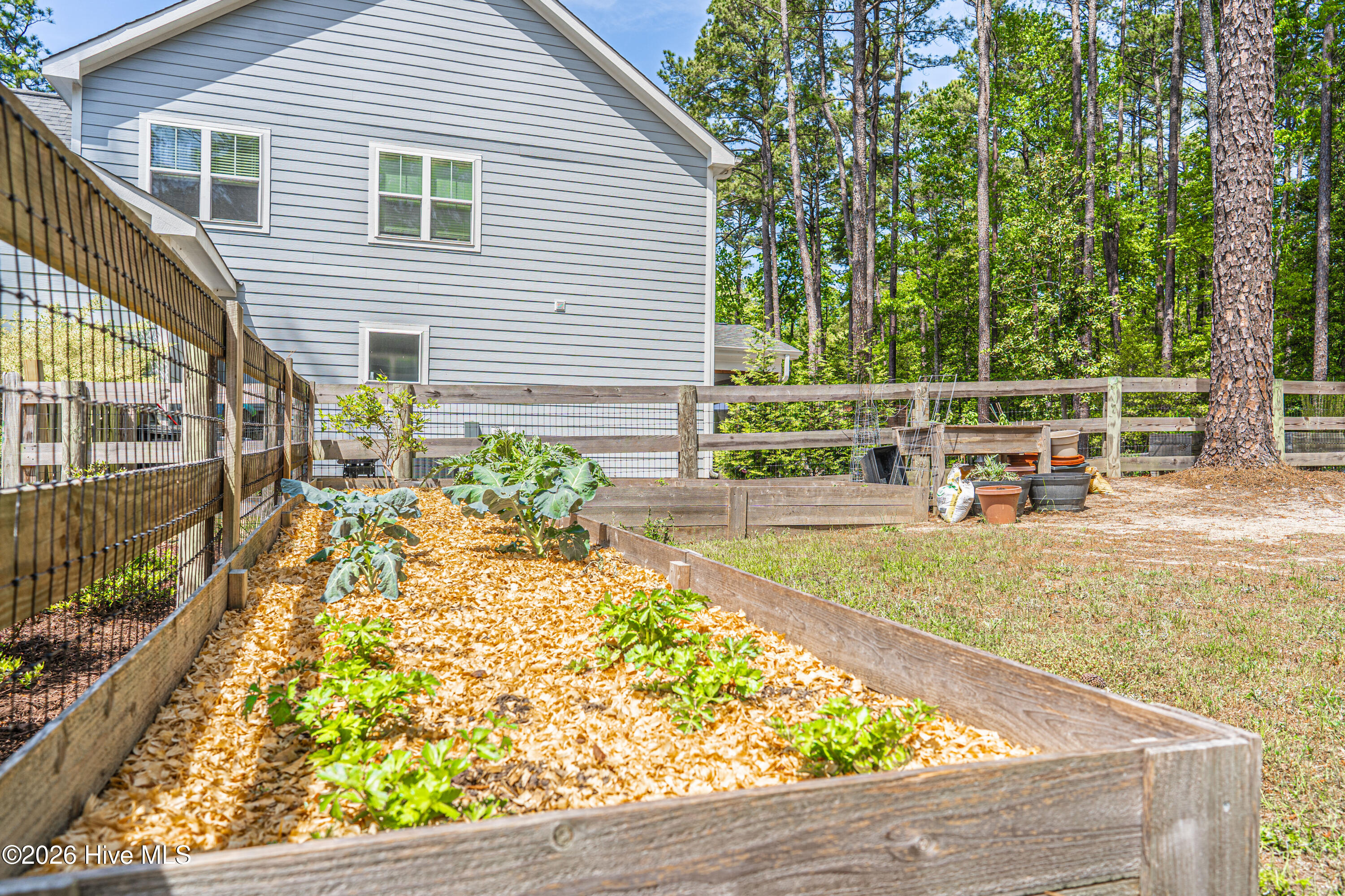 156 Lakeview Drive