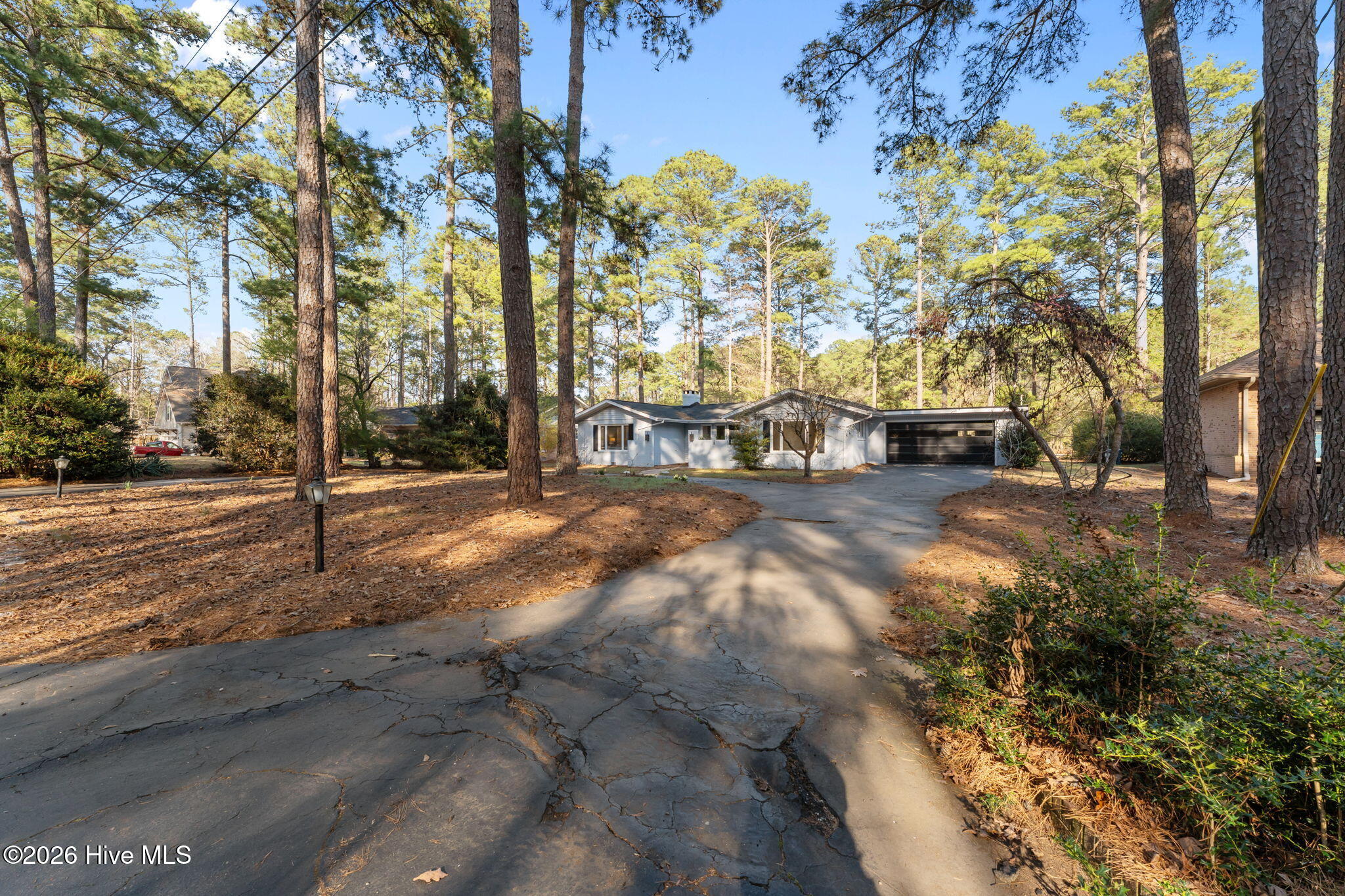 10 Fairway Drive