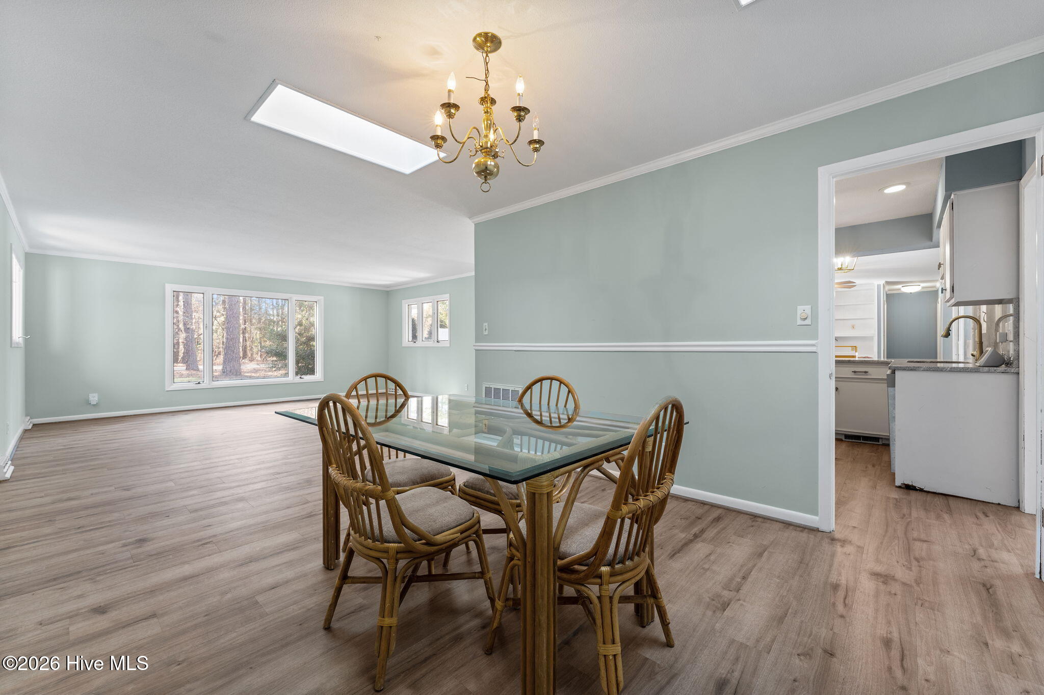 10 Fairway Drive