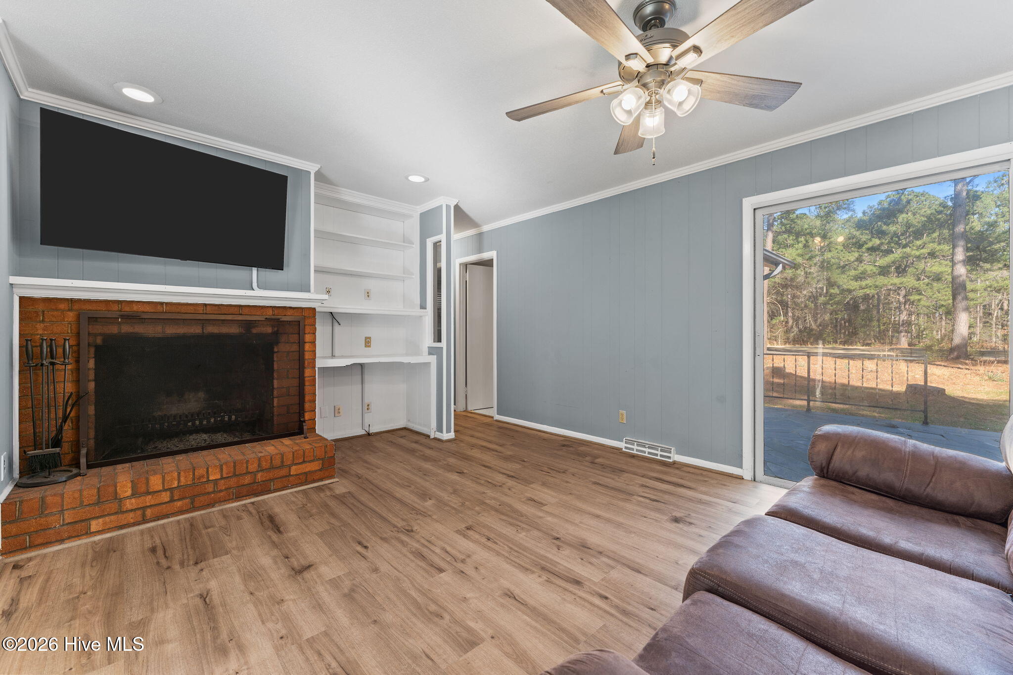 10 Fairway Drive