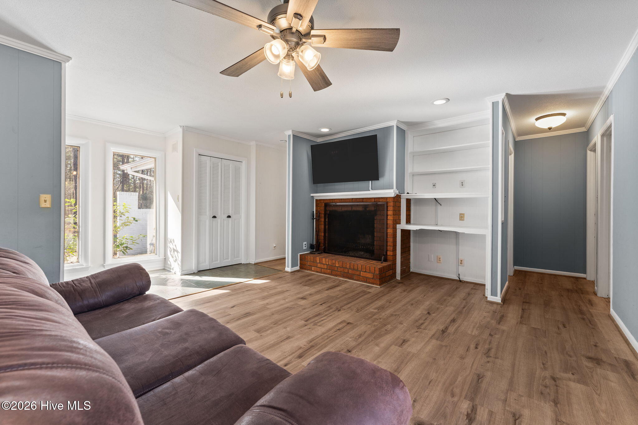 10 Fairway Drive