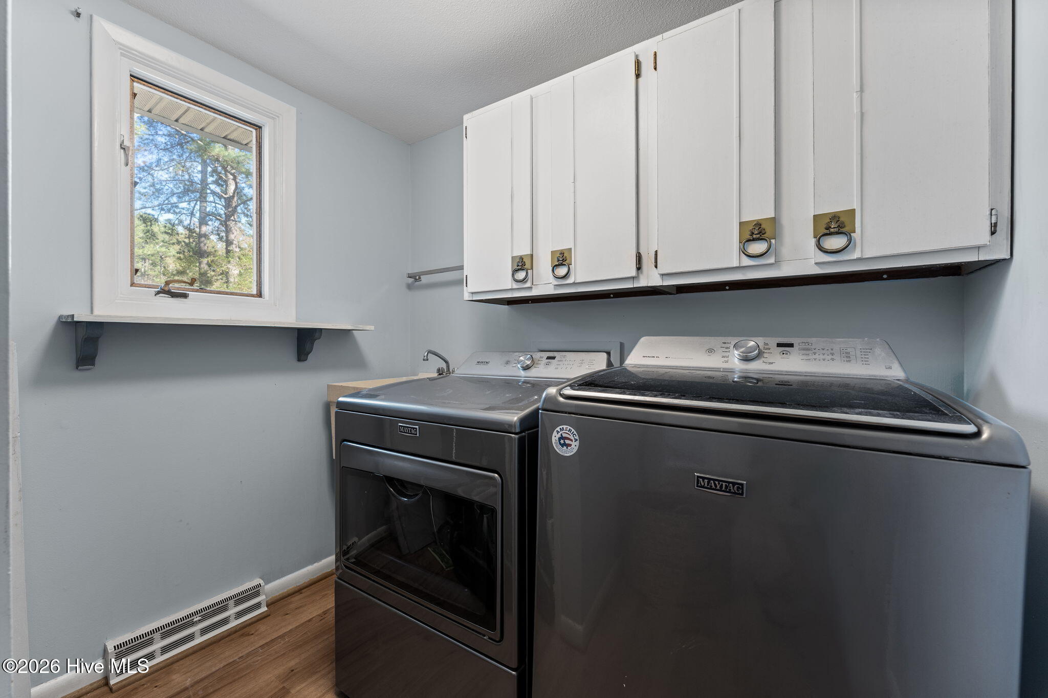 10 Fairway Drive
