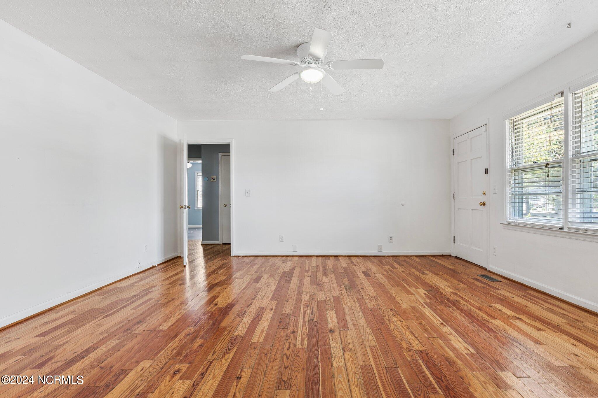 1708 N Poplar Street