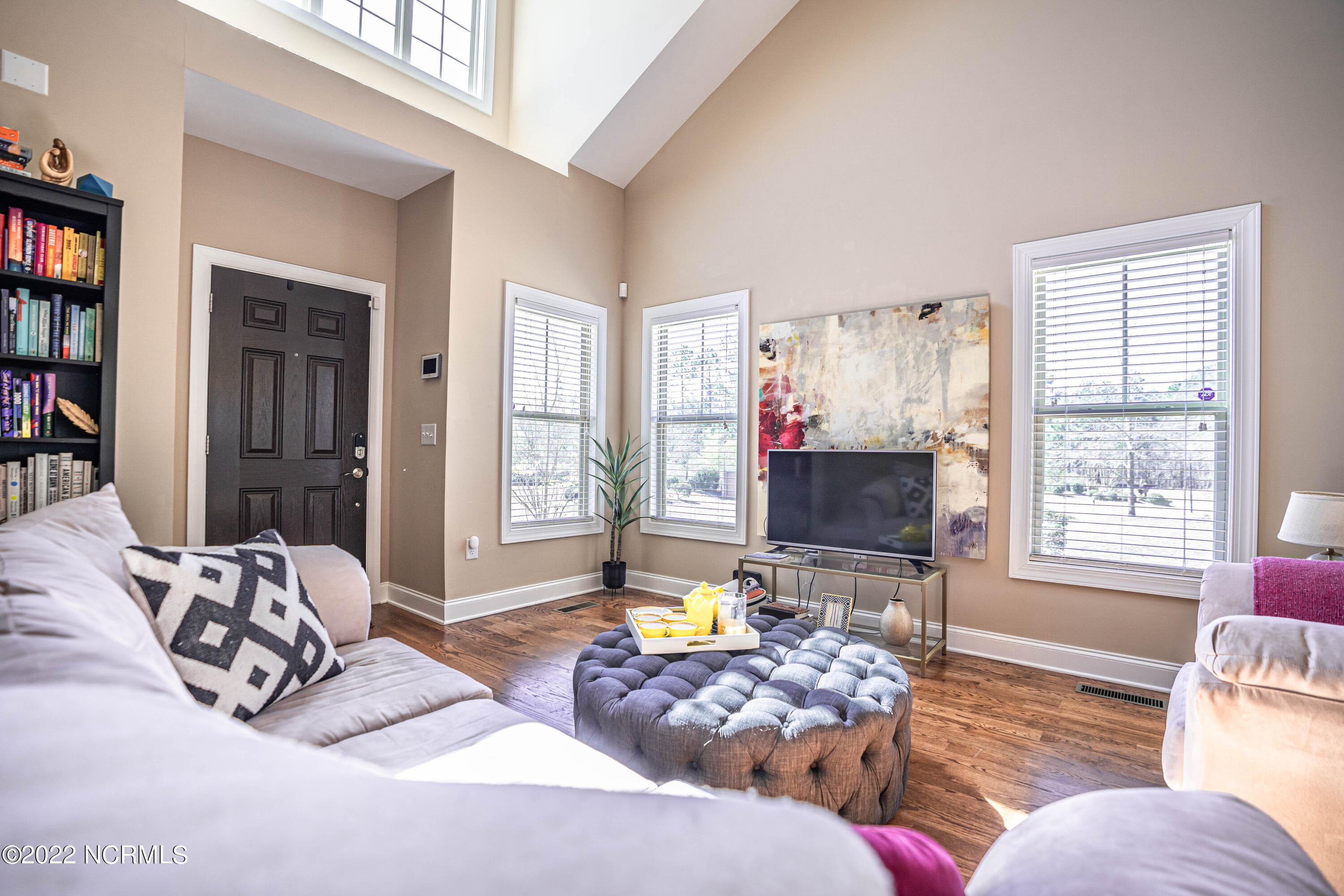 10 Cypress Circle