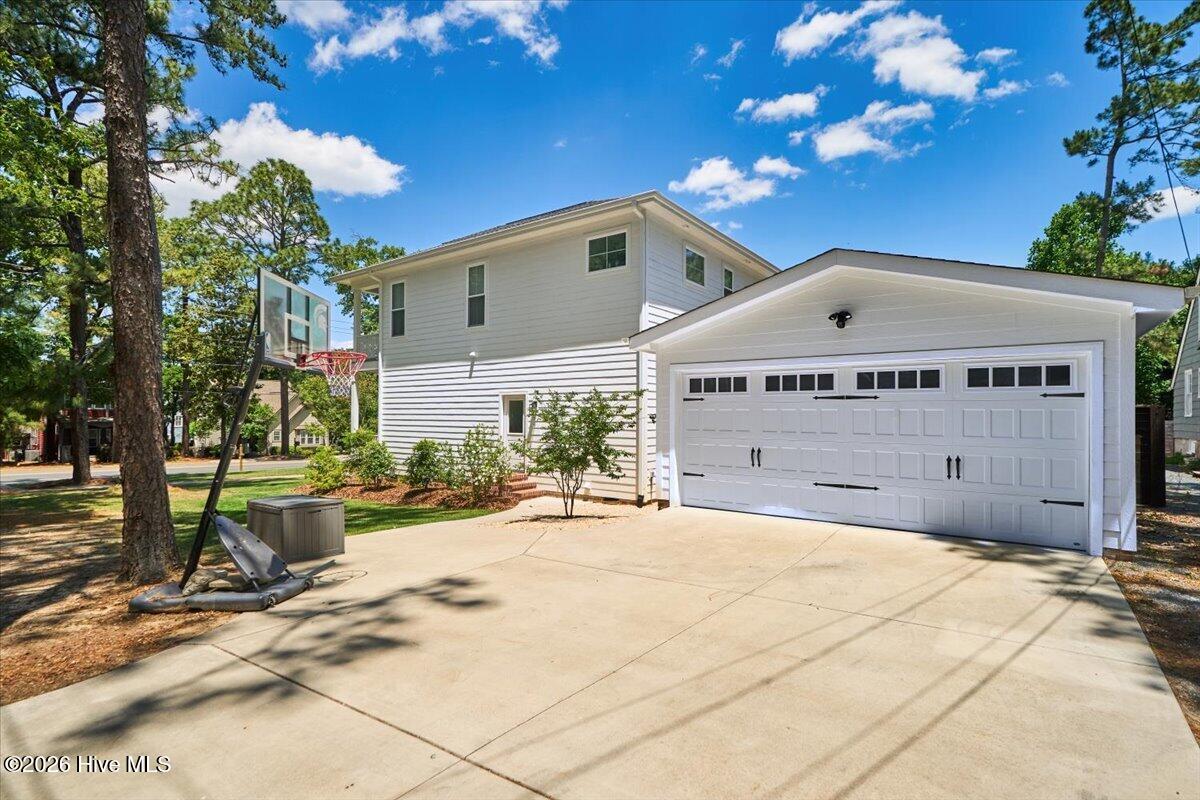 405 N May Street