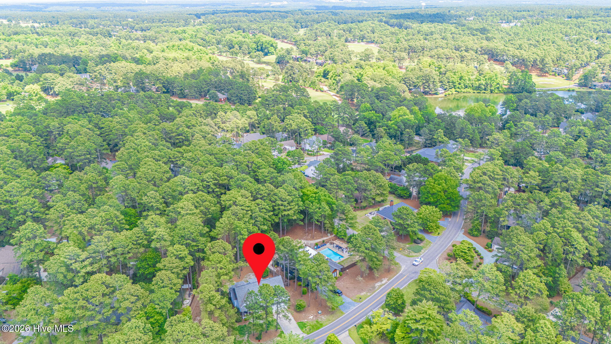380 Lake Forest Drive SE