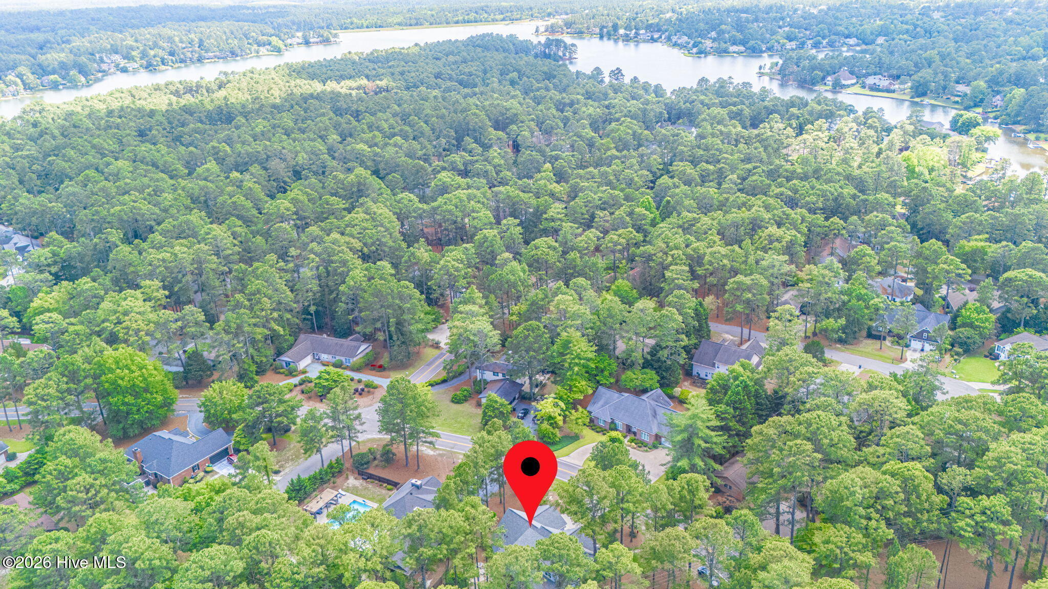 380 Lake Forest Drive SE