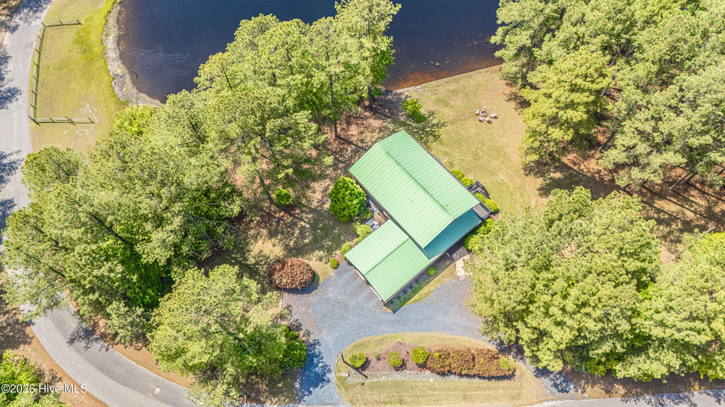 105 Lakewood Drive