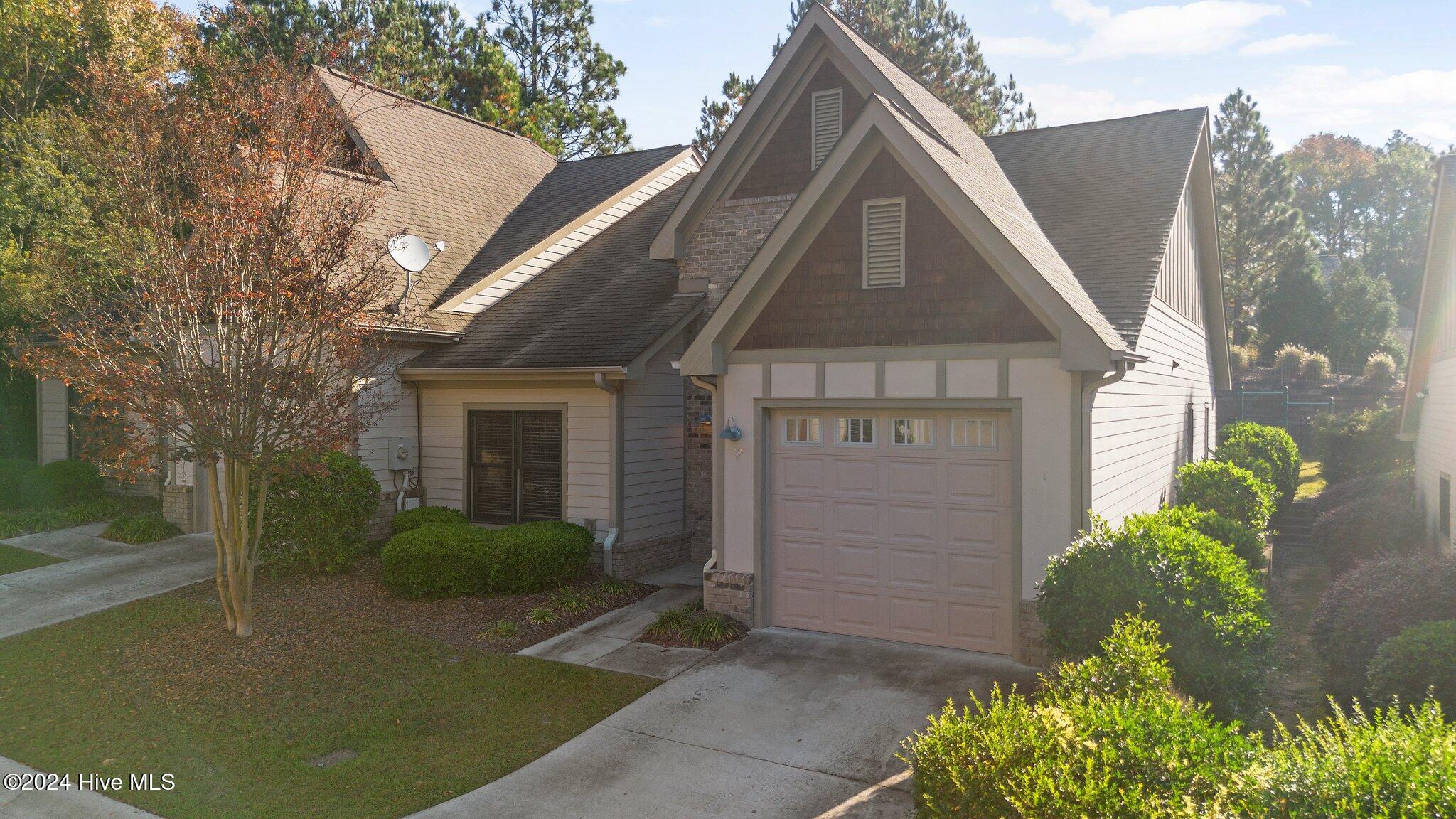 7 Elk Ridge Lane