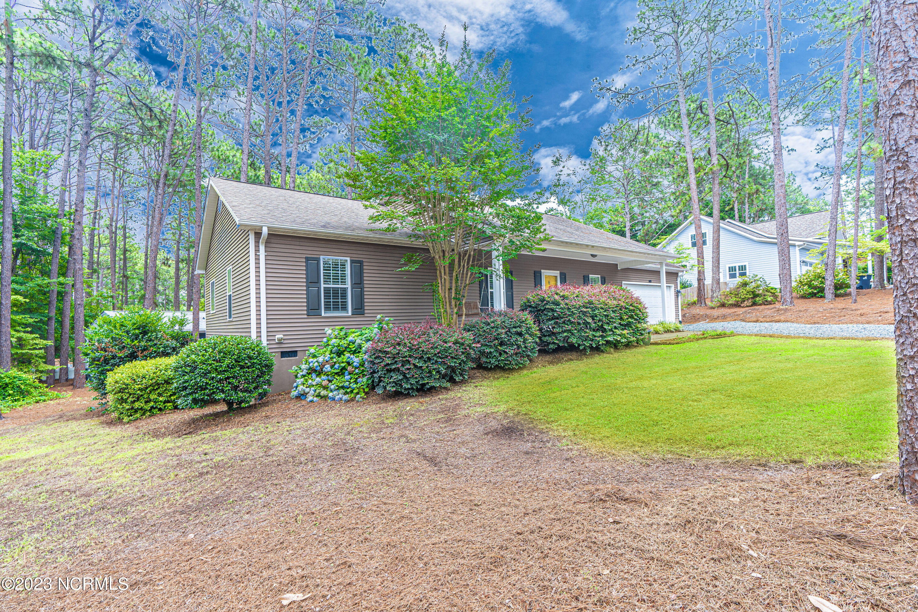 465 Crestview Road