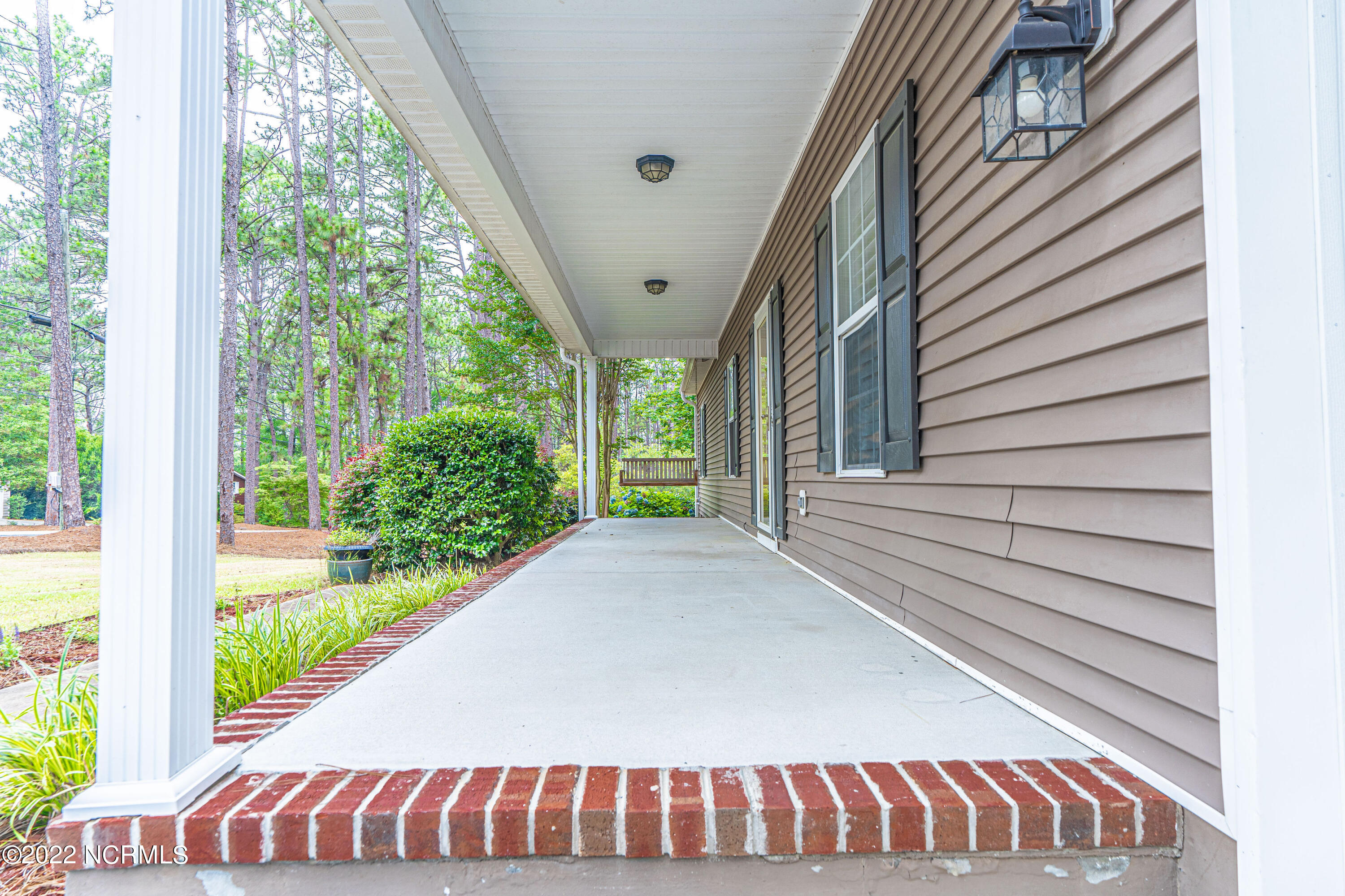 465 Crestview Road