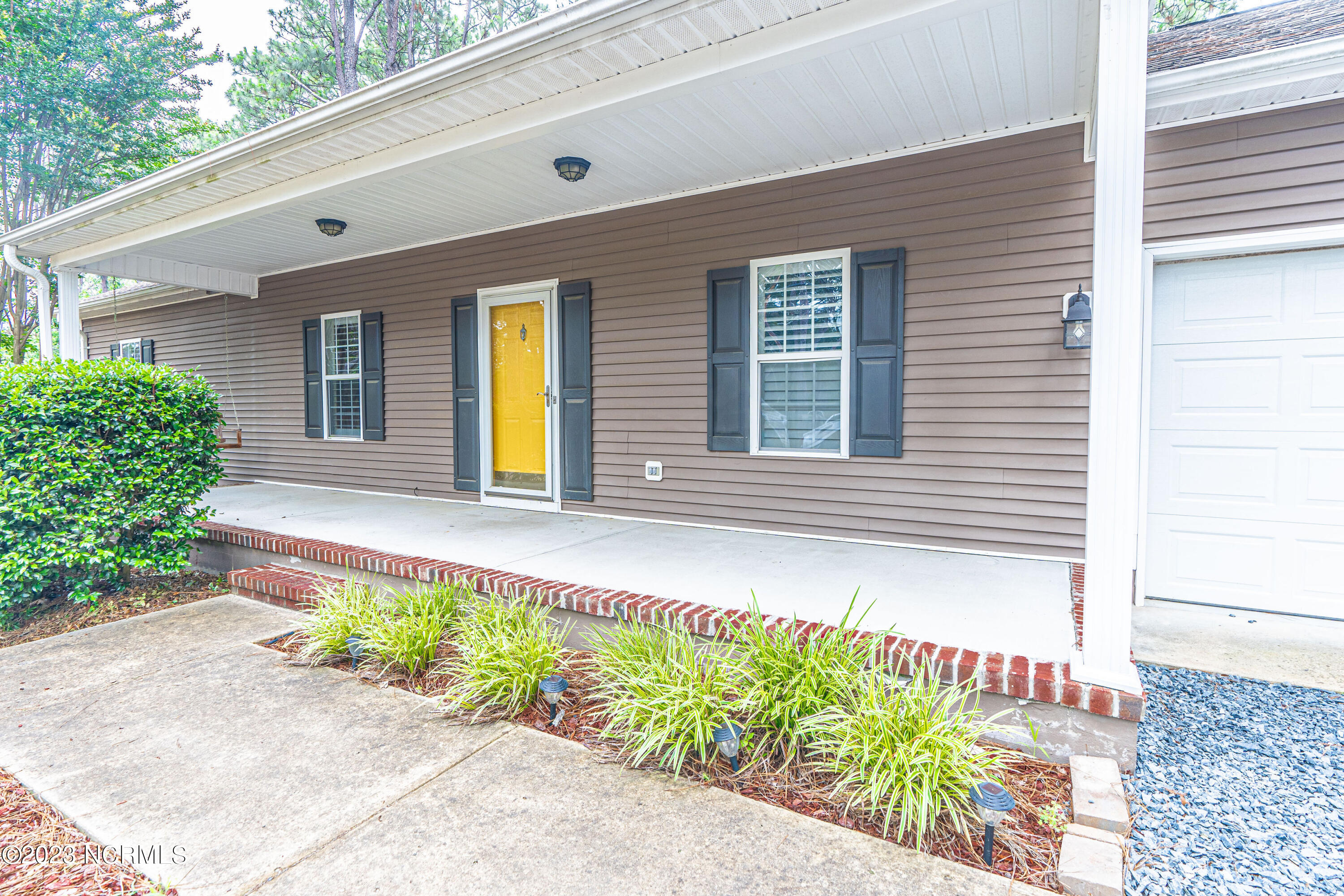 465 Crestview Road