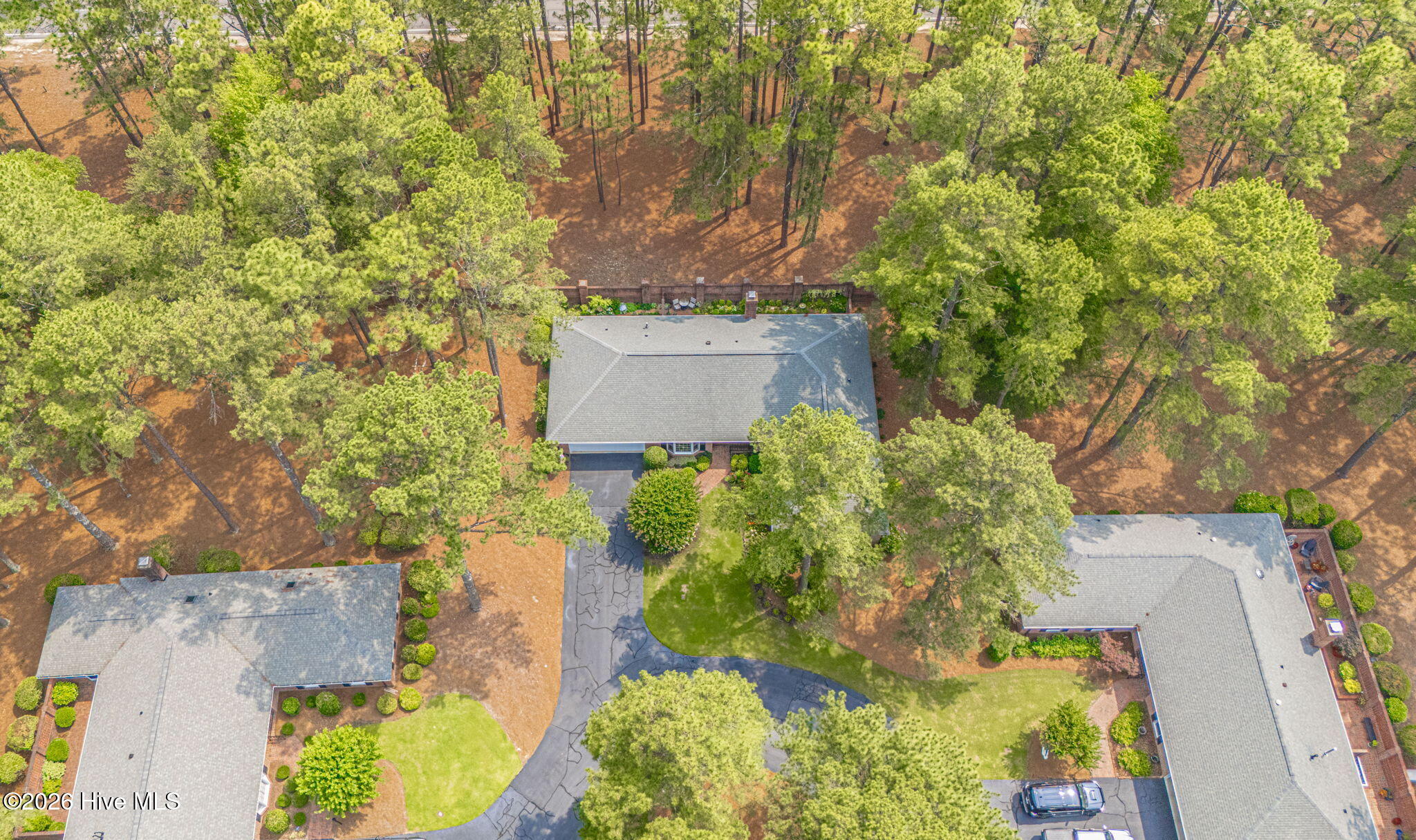 36 Courtney Place