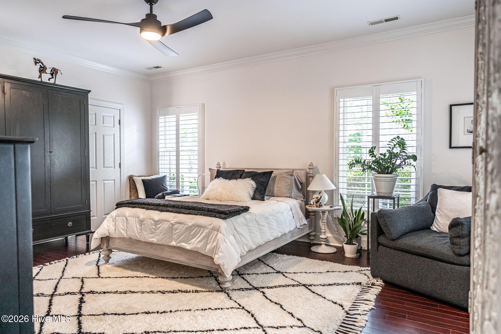 36 Courtney Place