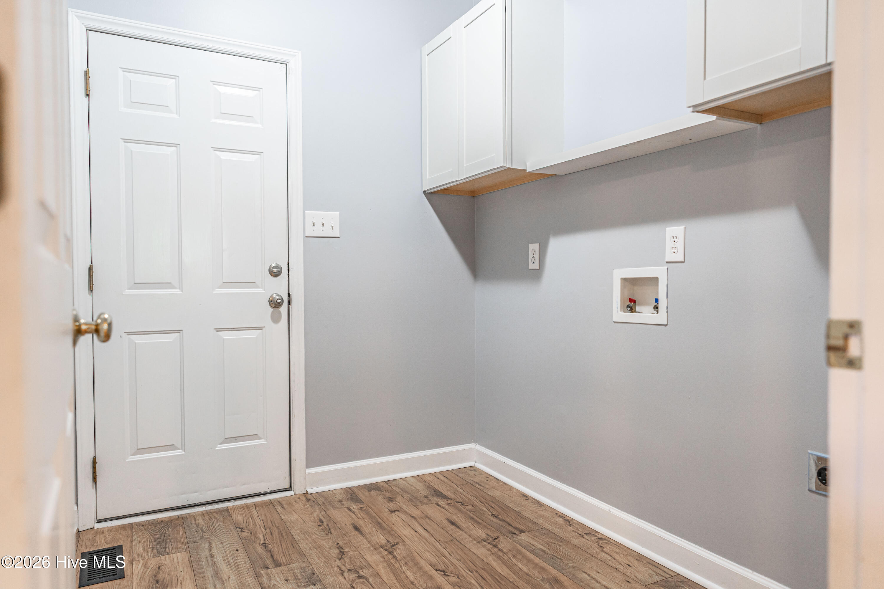 108 Silverburn Place